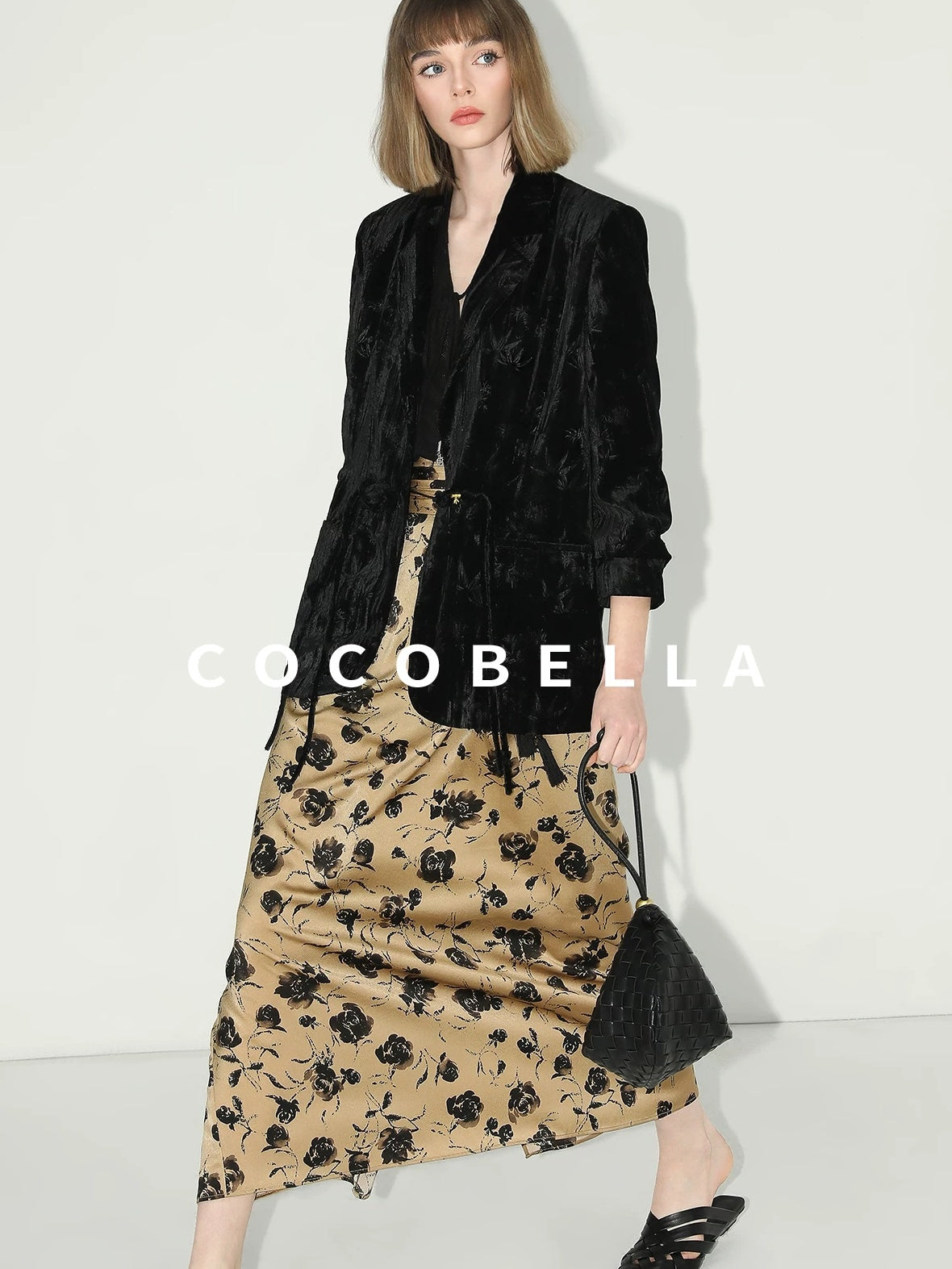 COCOBELLA 3D Embellished Pocket Straight Fit Commuter Blazer For Women Casual Jackets