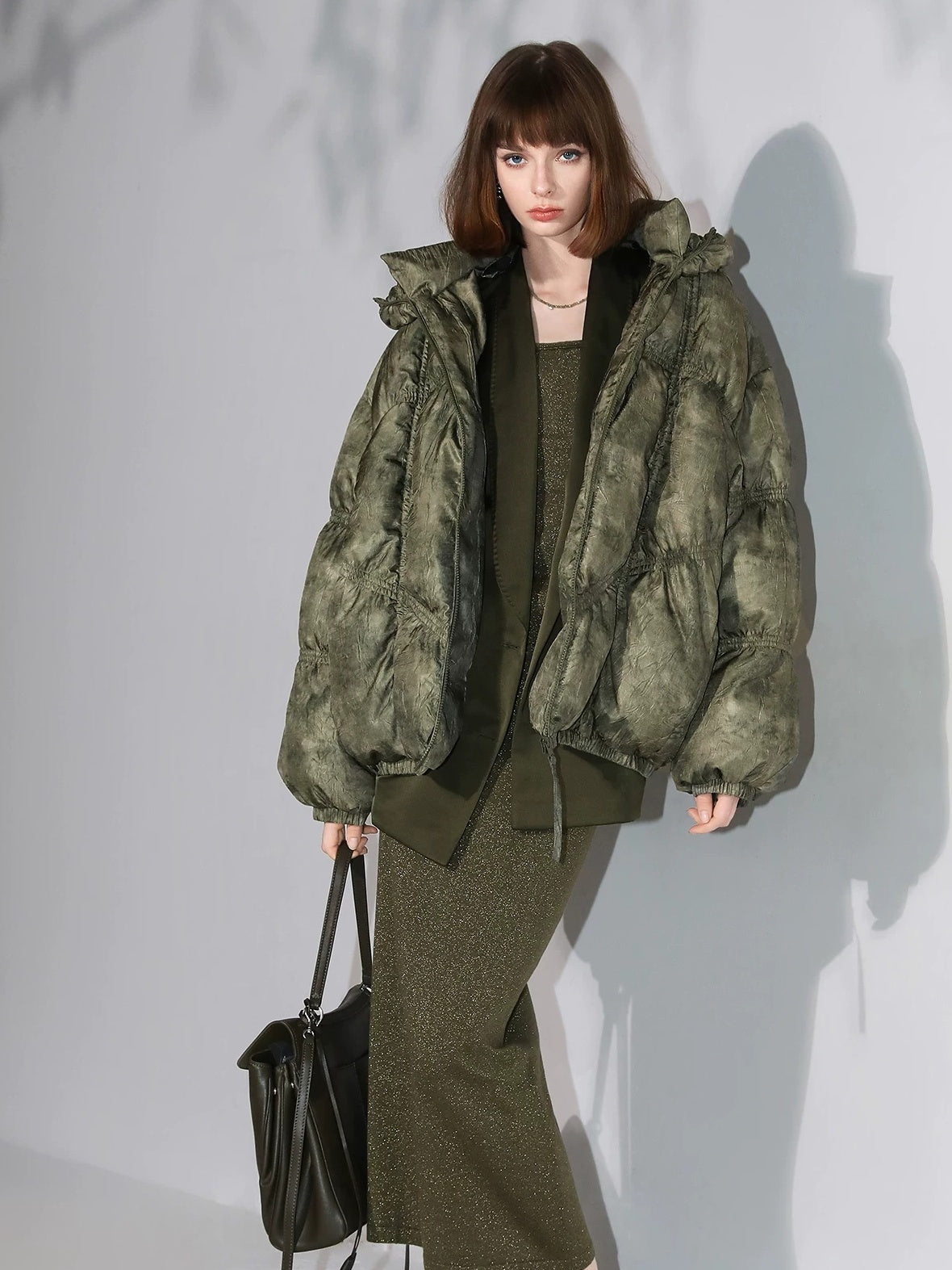 COCOBELLA 90 Percent White Duck Down 150G Commuter Ol Fit Moss Green Short Down Jackets