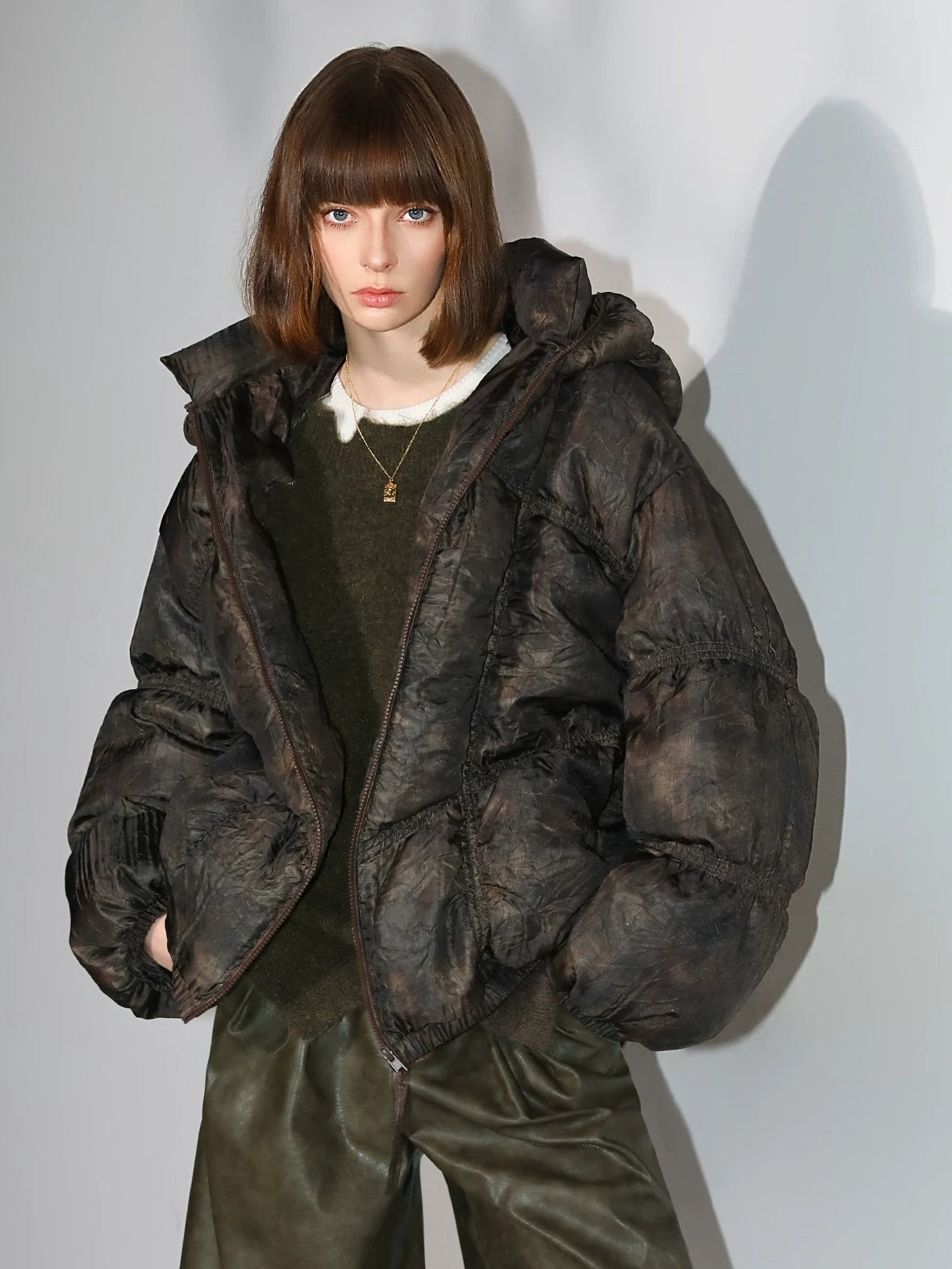 COCOBELLA 90 Percent White Duck Down 150G Commuter Ol Fit Moss Green Short Down Jackets