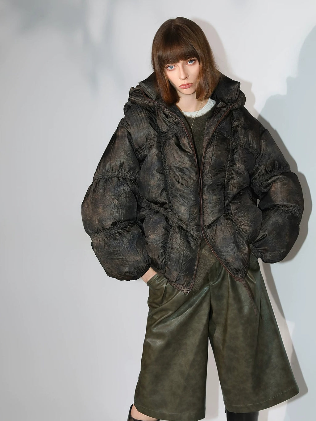 COCOBELLA 90 Percent White Duck Down 150G Commuter Ol Fit Moss Green Short Down Jackets