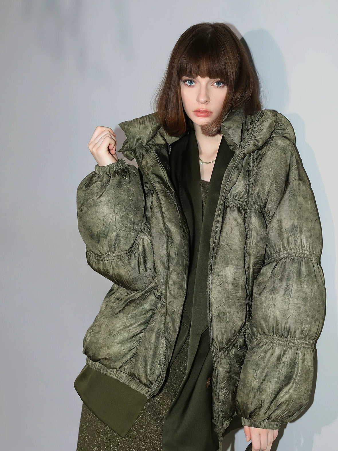 COCOBELLA 90 Percent White Duck Down 150G Commuter Ol Fit Moss Green Short Down Jackets