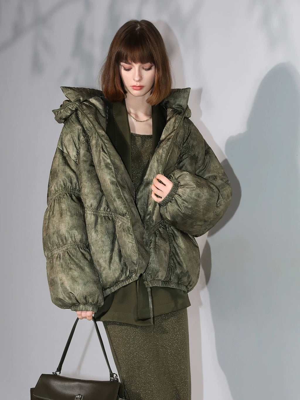 COCOBELLA 90 Percent White Duck Down 150G Commuter Ol Fit Moss Green Short Down Jackets