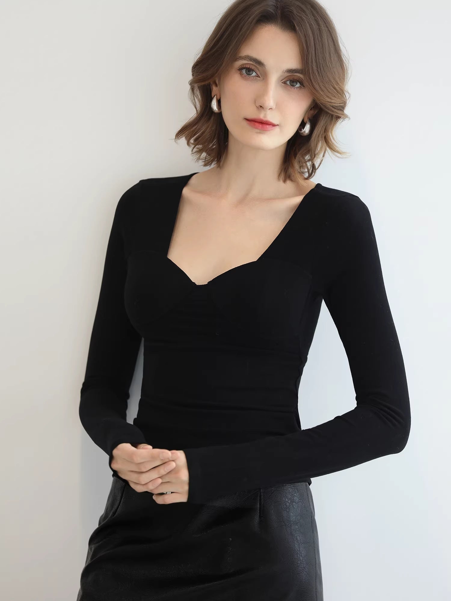 COCOBELLA_Anti_Static_Brushed_Knit_V_Neck_Slim_Fit_Elegant_Pullover_For_Women_Work_Shirts_MISSTT