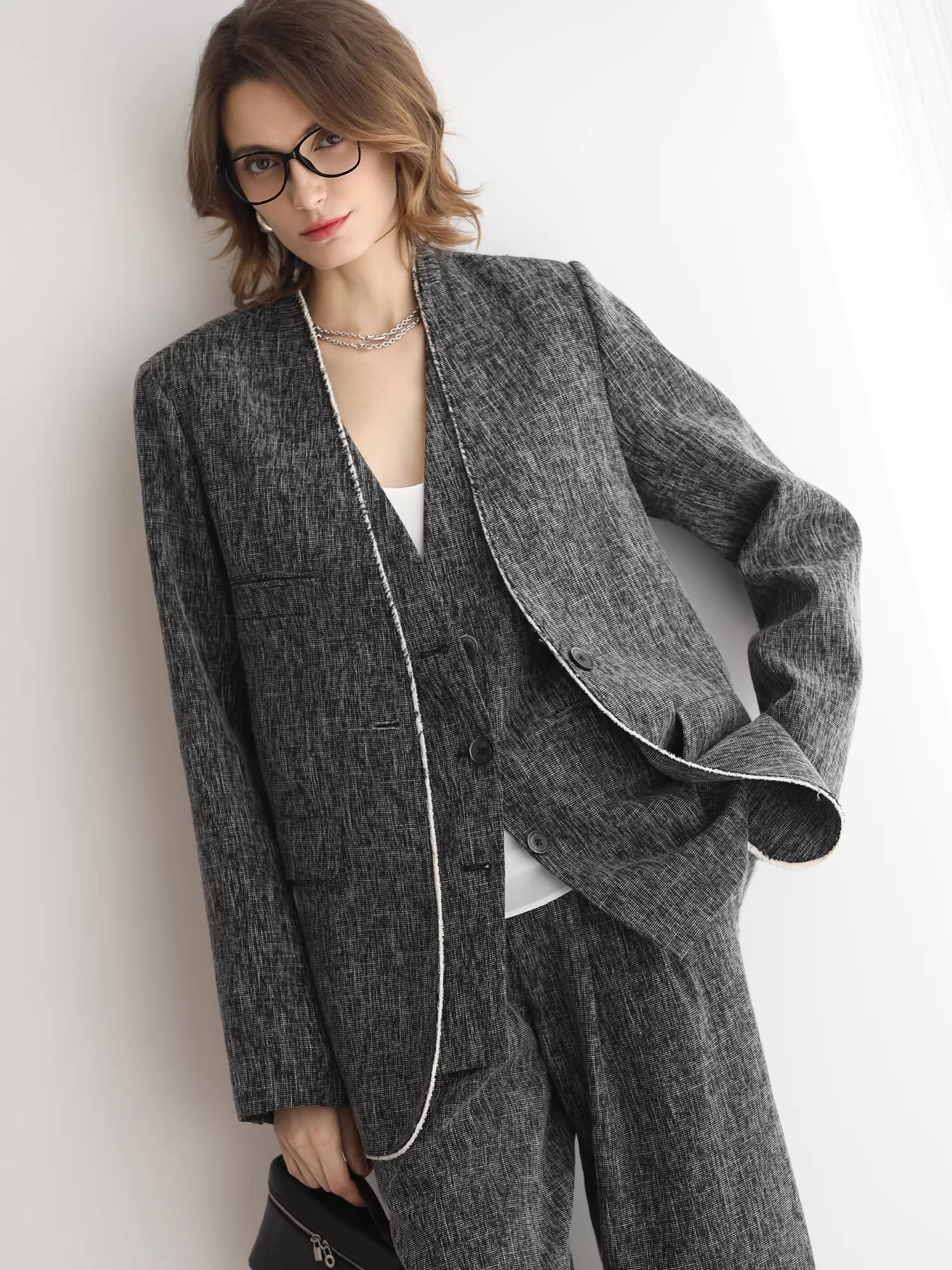 COCOBELLA_Collarless_Frayed_Hem_Office_Straight_Fit_Single_Button_Women_Work_Blazers_MISSTT