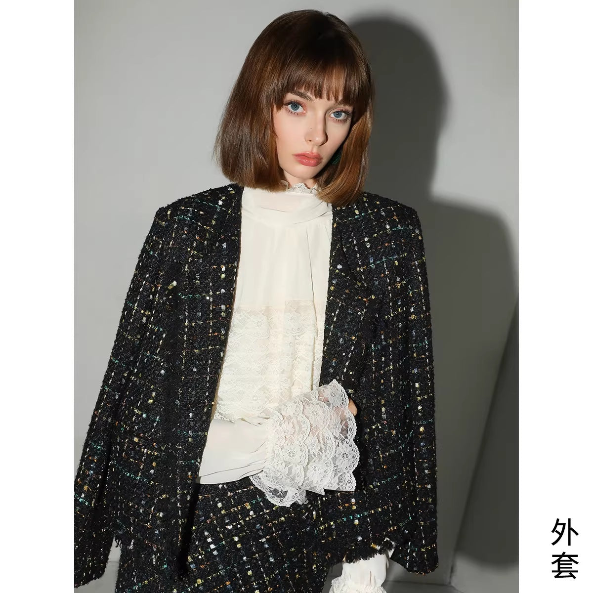 COCOBELLA_Collarless_Fringe_Pocket_Metal_Button_Straight_Fit_Ladylike_Office_Blazers_MISSTT