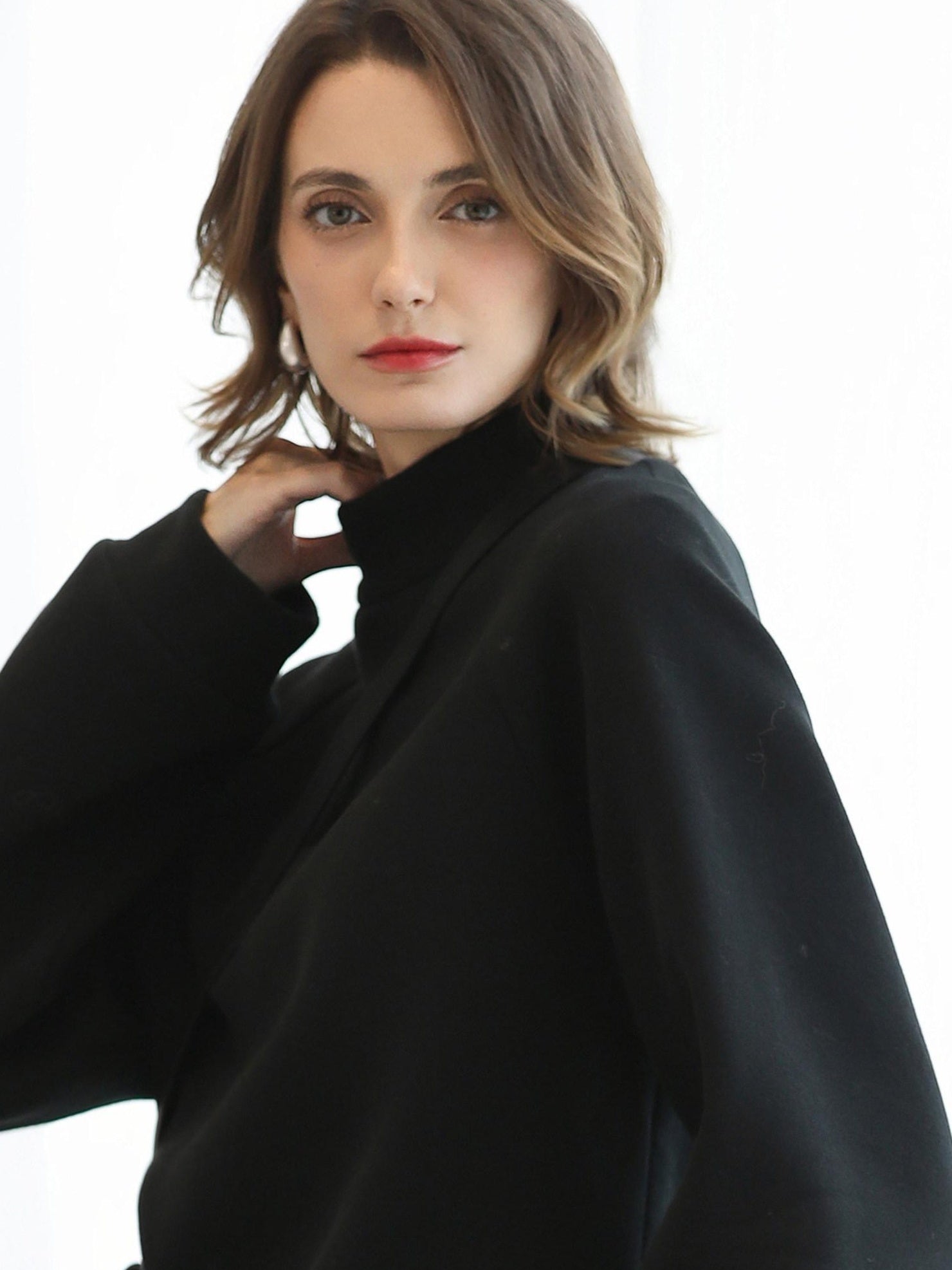 COCOBELLA Cotton Blend Straight Fit Mock Neck Commuter Classic Black Sweatshirts