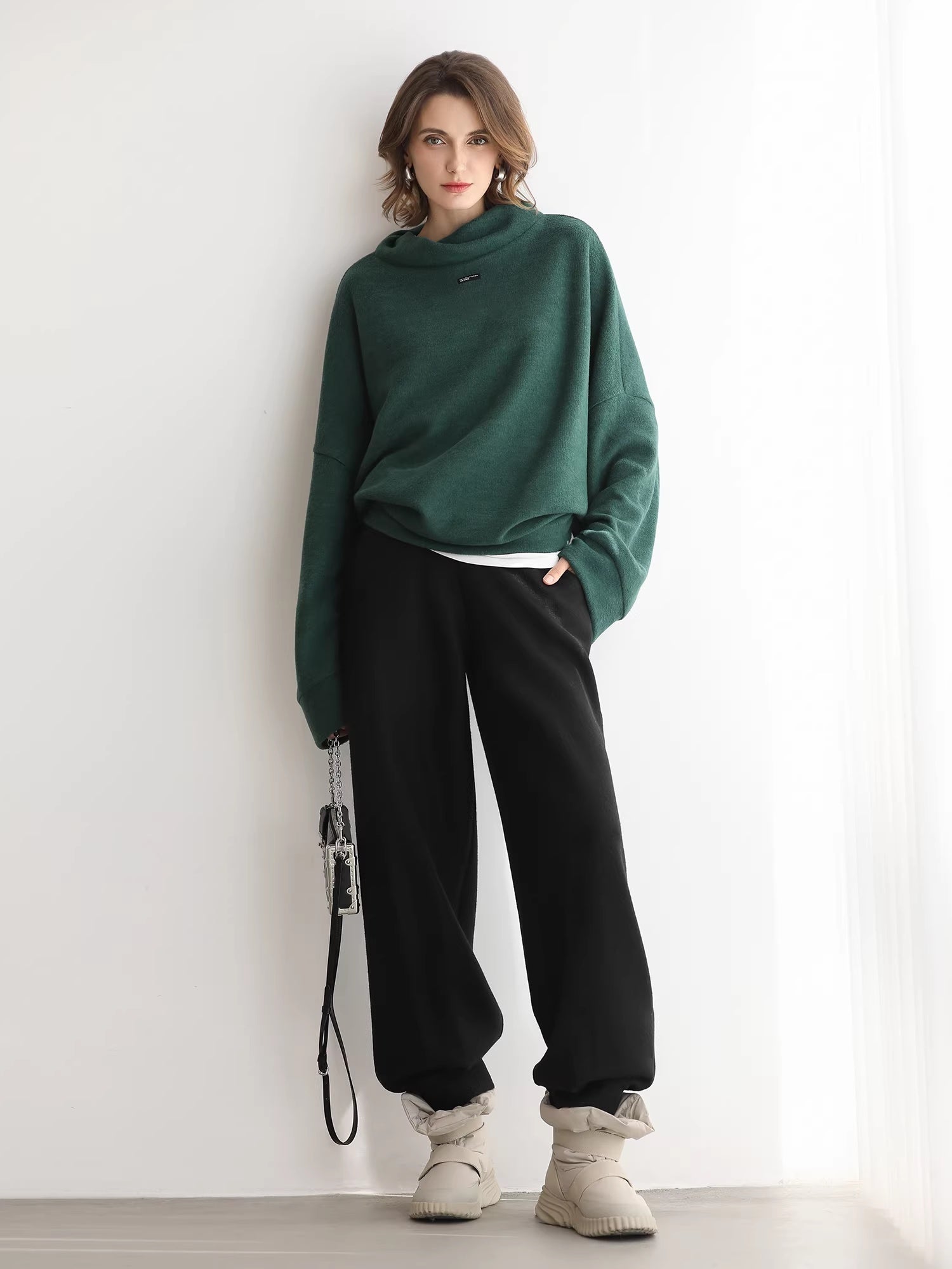 COCOBELLA_Cozy_Thick_Oversized_Drop_Shoulder_Street_Style_Turtleneck_Knit_Womens_Sweater_MISSTT