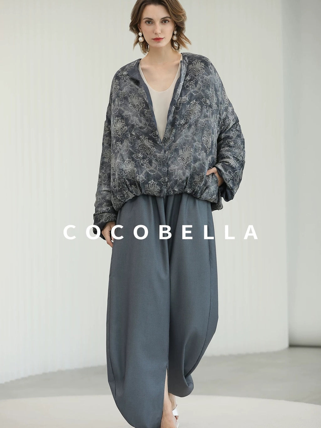 COCOBELLA Double Faced 90 White Duck Down Straight Ol Floral Pleated City Down Jackets