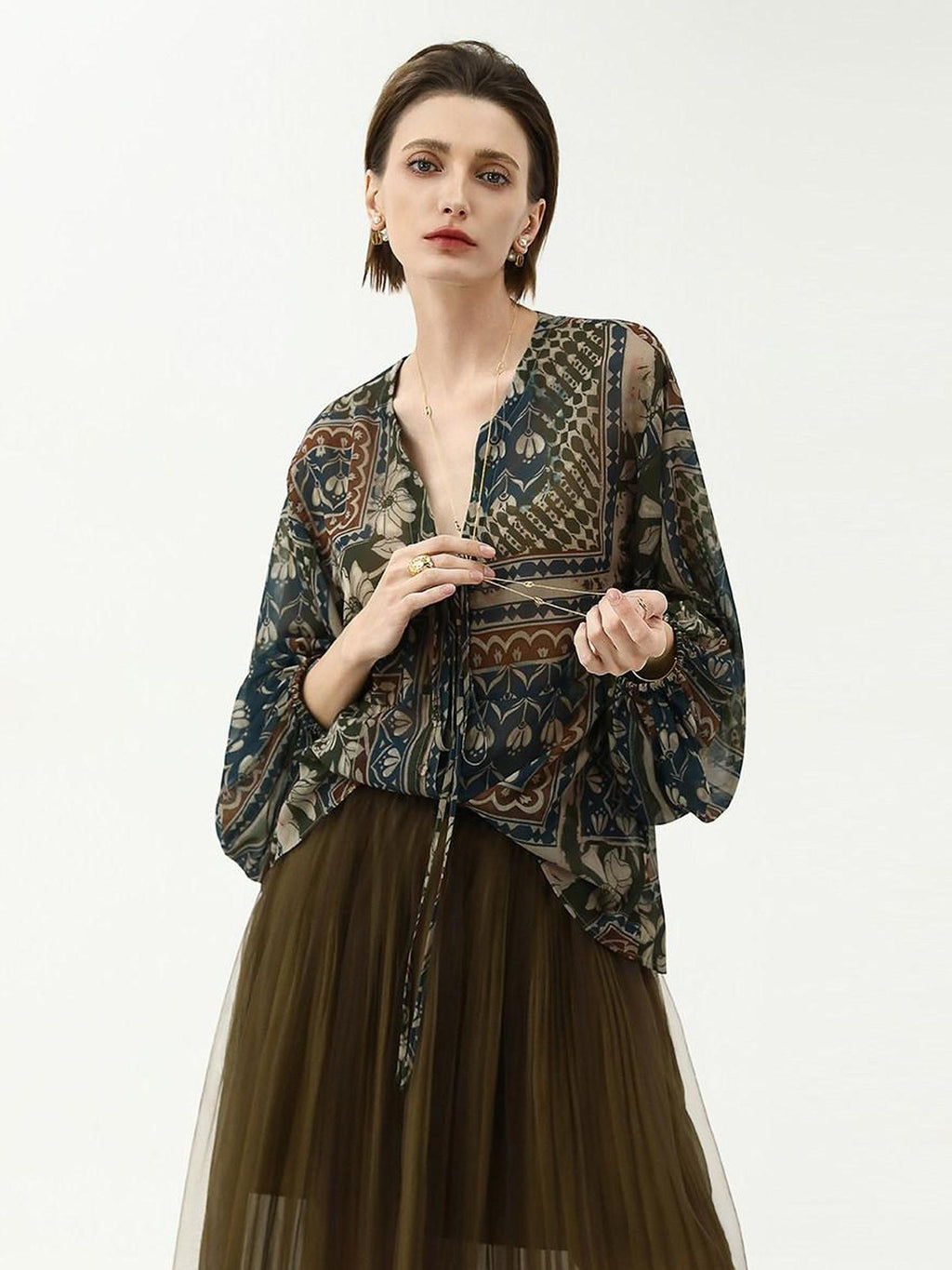 COCOBELLA Elegant French Print Straight Fit Long Puff Sleeve Round Neck Women Pop T-Shirts