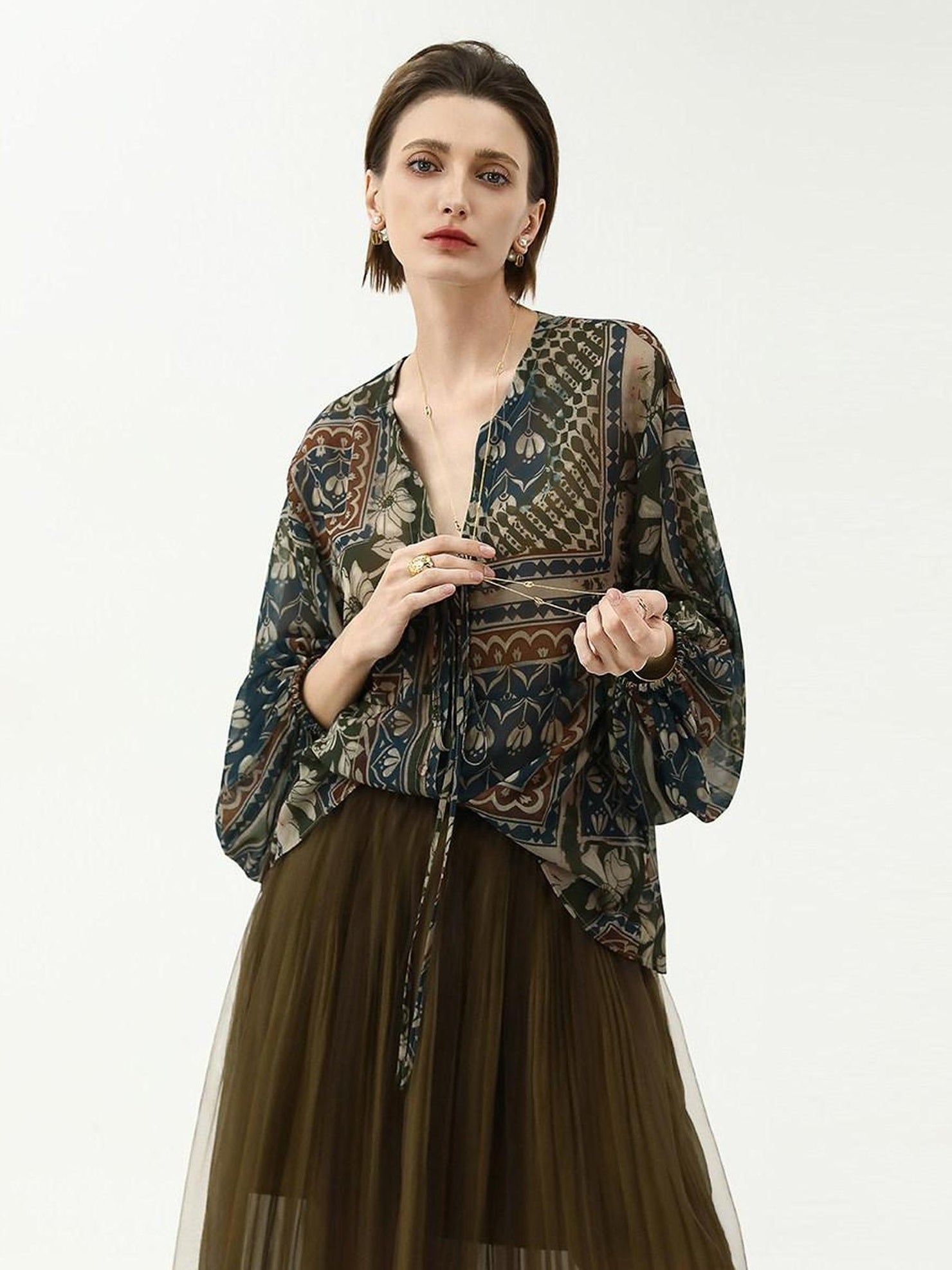 COCOBELLA Elegant French Print Straight Fit Long Puff Sleeve Round Neck Women Pop T-Shirts