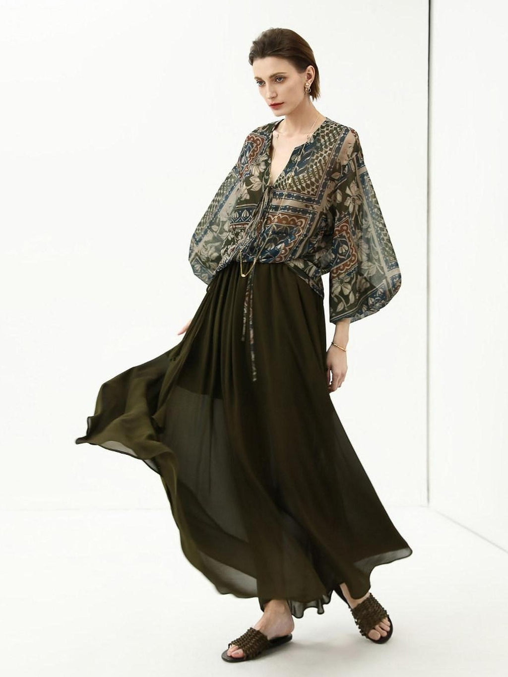 COCOBELLA Elegant French Print Straight Fit Long Puff Sleeve Round Neck Women Pop T-Shirts