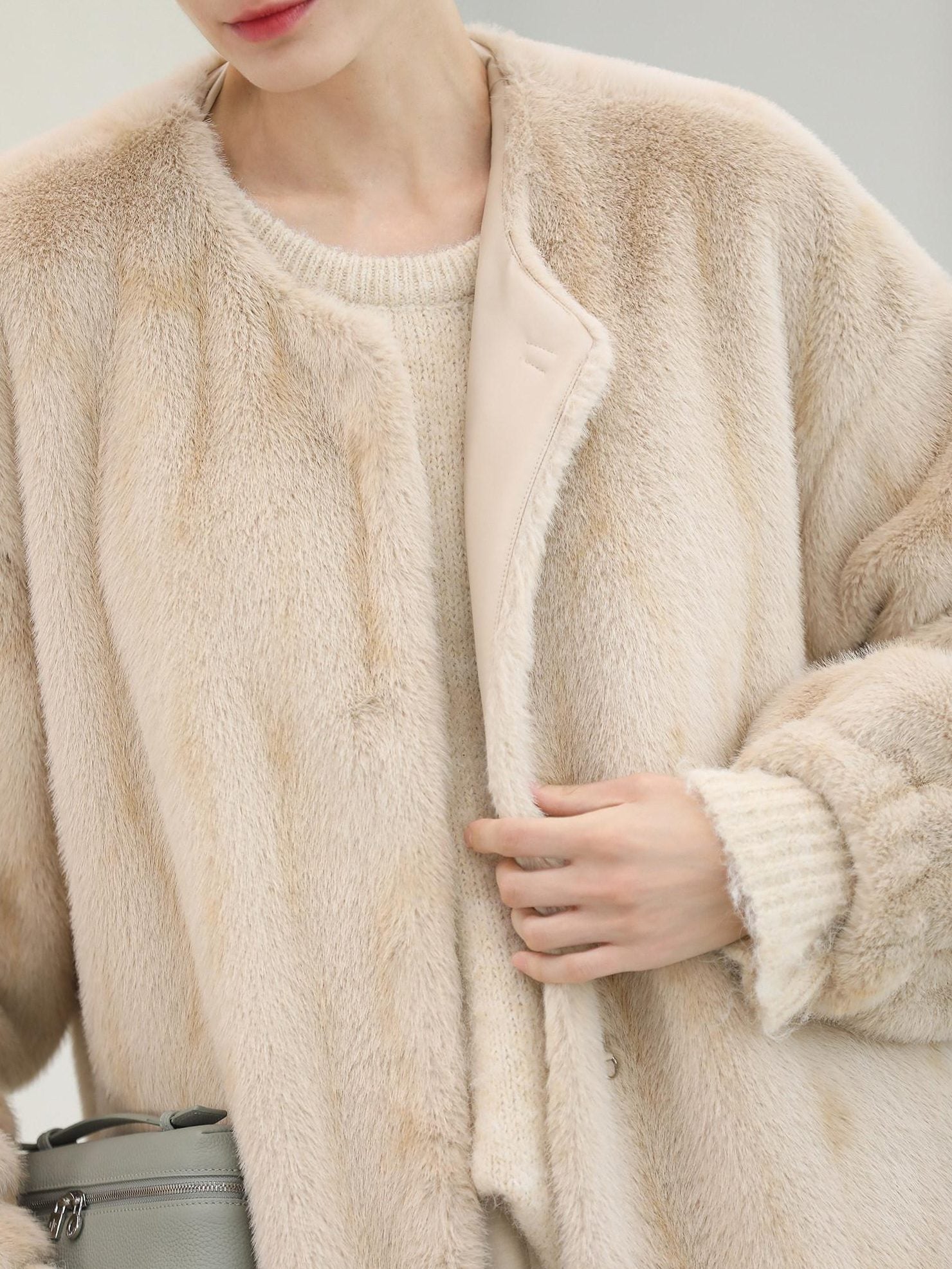 COCOBELLA Elegant Light Gold Faux Fur Long Straight Lantern Sleeves Women Coats