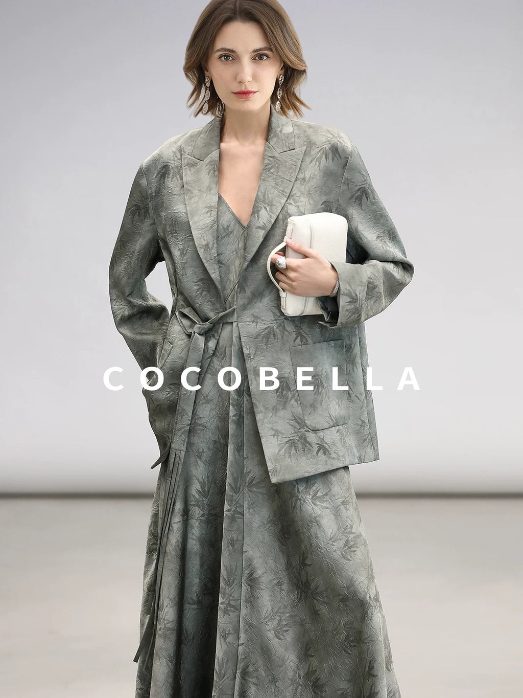 COCOBELLA Elegant Printed A Line V Neck Sleeveless Cinched Waist Reversible Slip Dresses