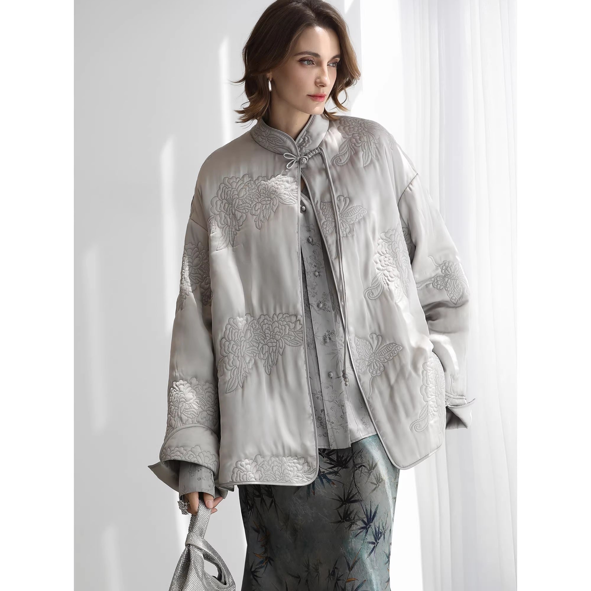 COCOBELLA_Embroidered_Ethnic_Commuter_Straight_Fit_Short_Polyester_Padded_Jackets_MISSTT