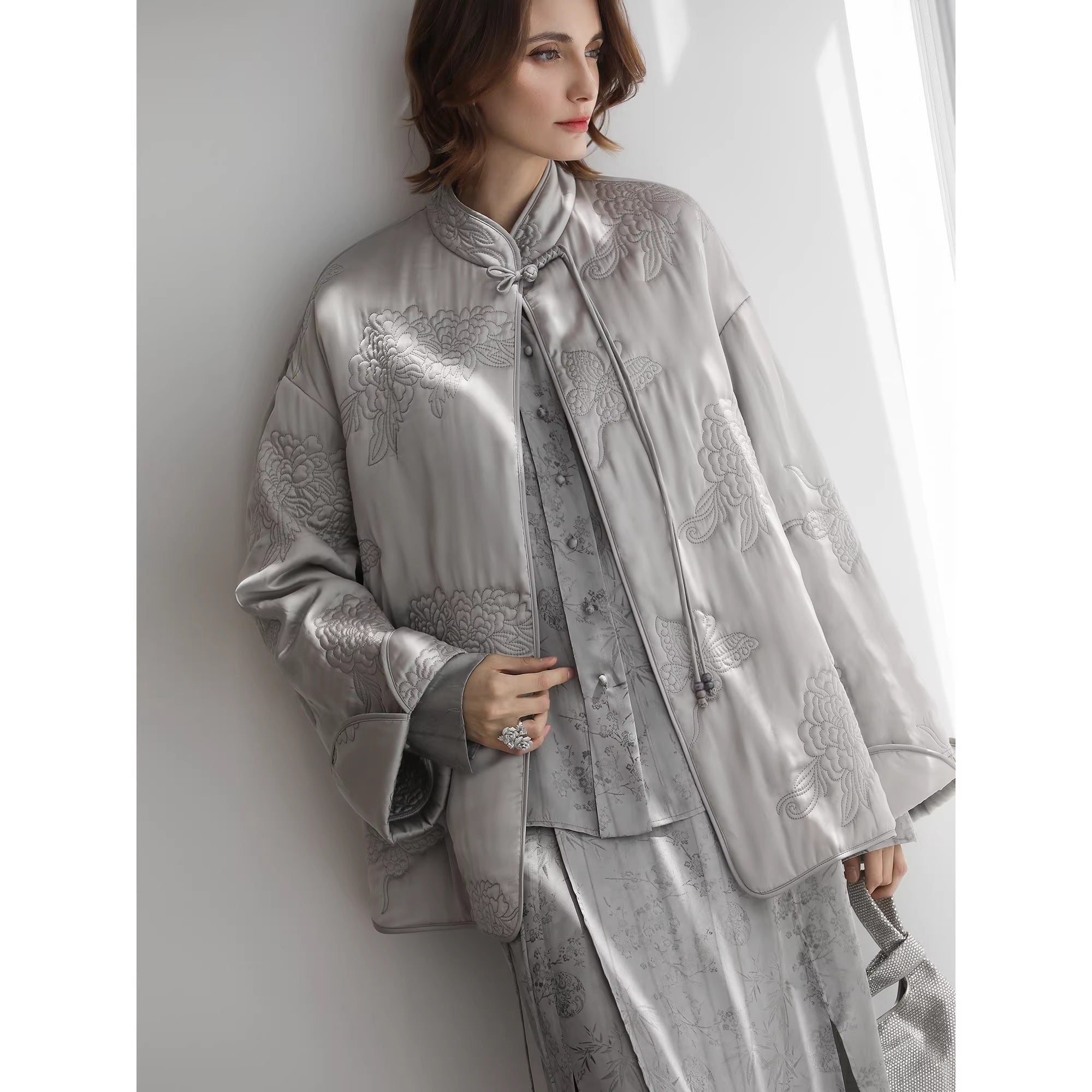 COCOBELLA_Embroidered_Ethnic_Straight_Fit_Commuter_Short_Polyester_Women_Padded_Jackets_MISSTT