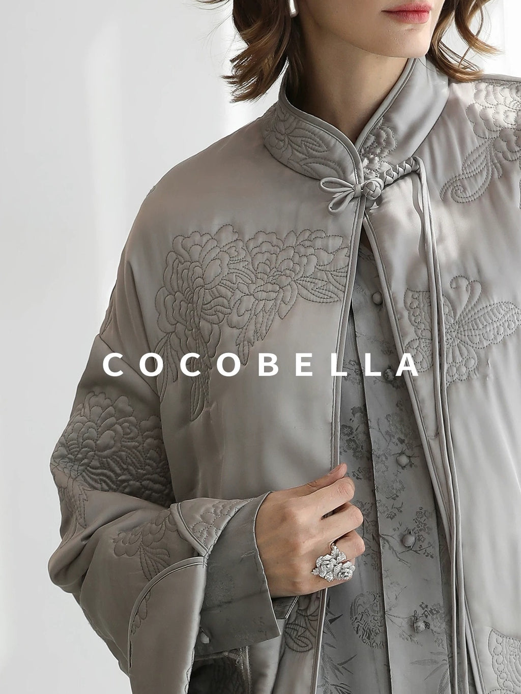 COCOBELLA Embroidered Ethnic Straight Fit Commuter Short Polyester Women Padded Jackets