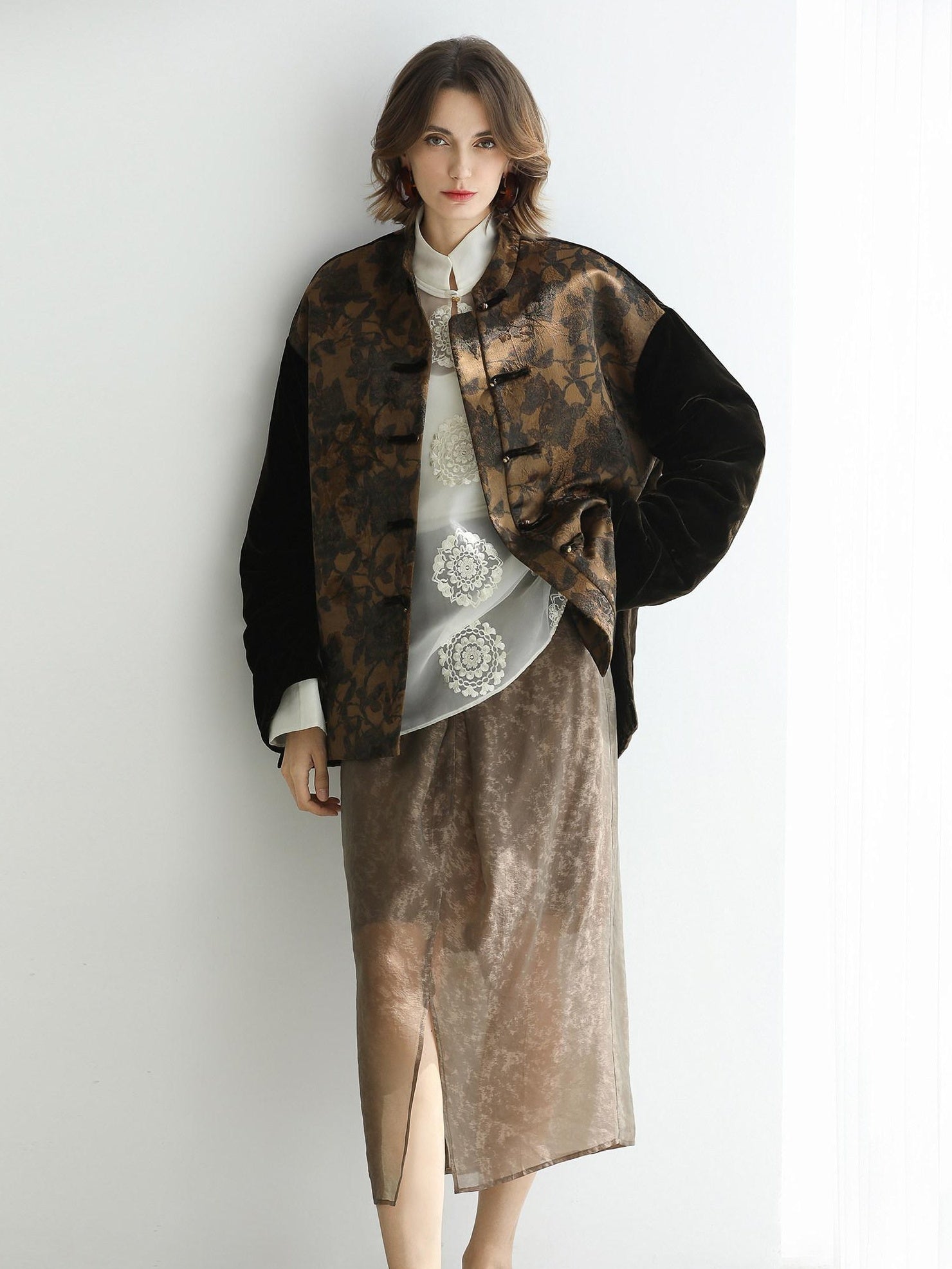 COCOBELLA Embroidered Lurex Chinese Loose Fit Stand Collar Commuting Long Sleeve T-Shirts