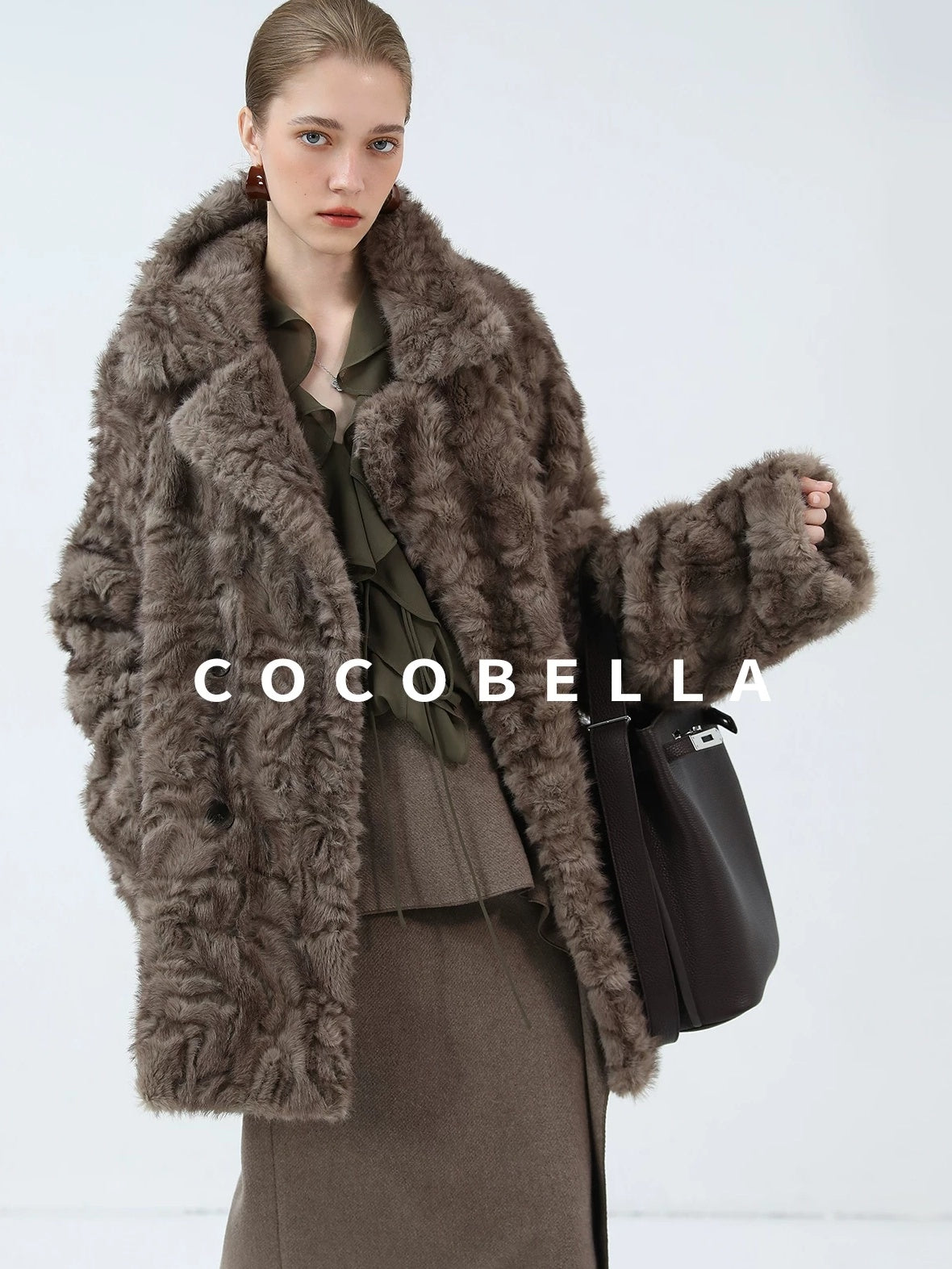 COCOBELLA Extra Thick Plush Straight Cut Retro Commuter Women Faux Fur Coats