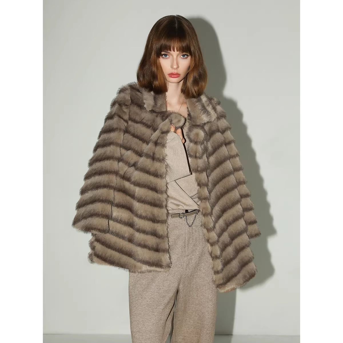 COCOBELLA_Faux_Fur_Horizontal_Panel_Loose_Fit_Ol_Workwear_Women_Ice_Blue_Jackets_MISSTT