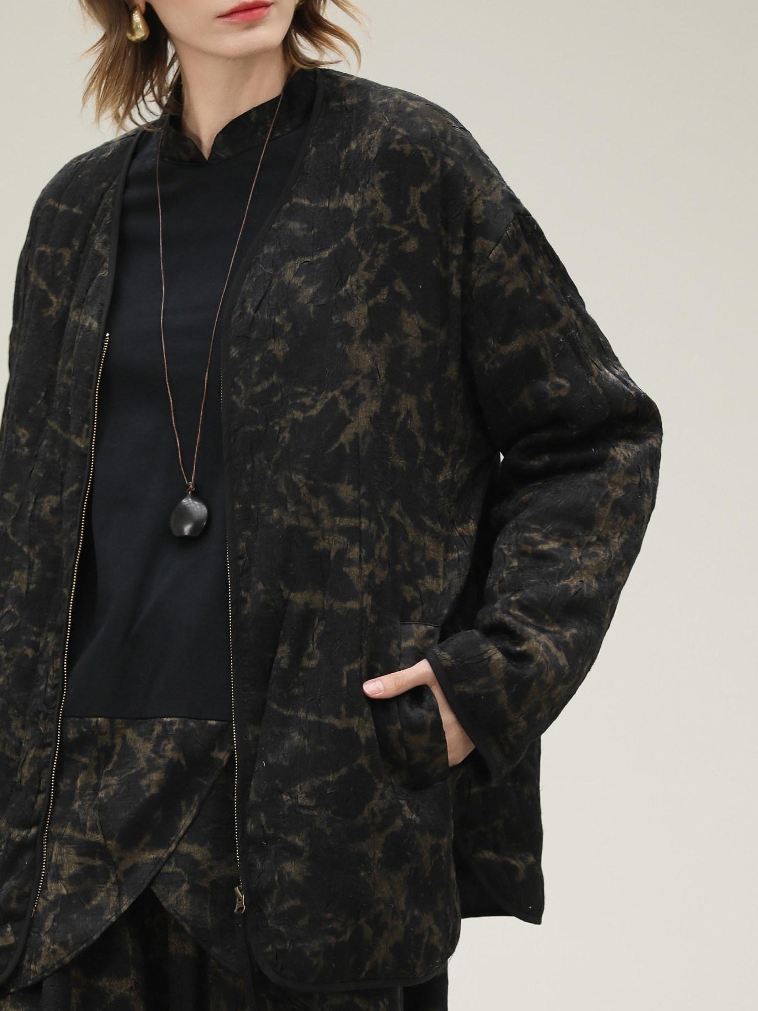 COCOBELLA Gold Trim Insulated Straight Fit V Neck Zip Pockets Women Short Padded Jackets