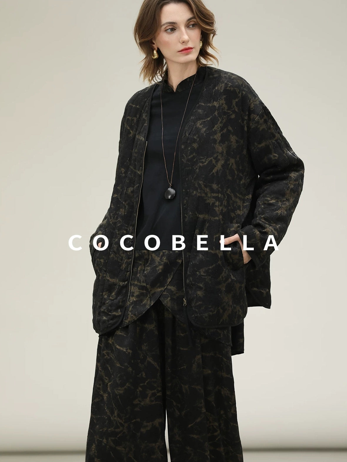 COCOBELLA Gold Trim Insulated Straight Fit V Neck Zip Pockets Women Short Padded Jackets