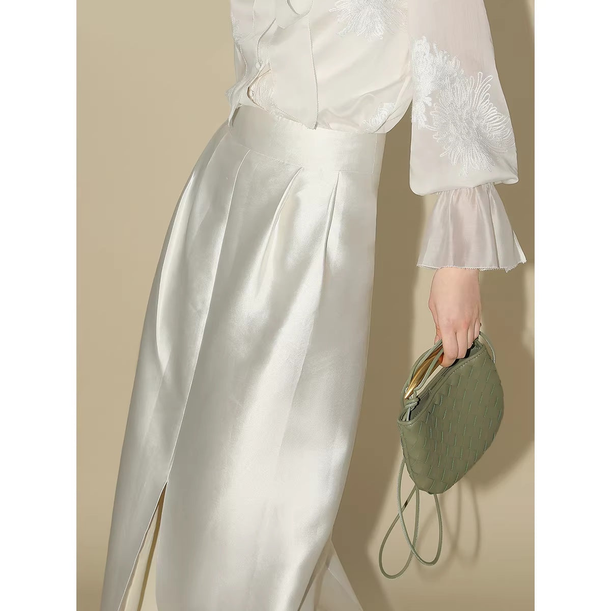 COCOBELLA_High_Waist_Front_Slit_Ol_H_Line_Suit_Office_Pearl_White_Skirts_MISSTT
