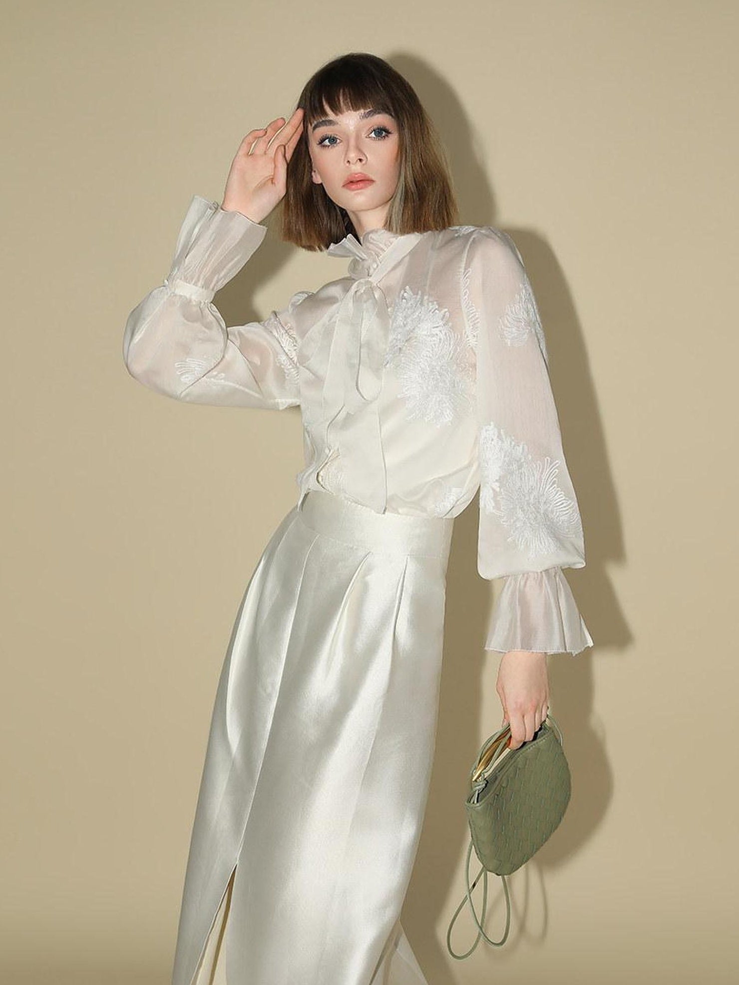 COCOBELLA High Waist Front Slit Ol H Line Suit Office Pearl White Skirts