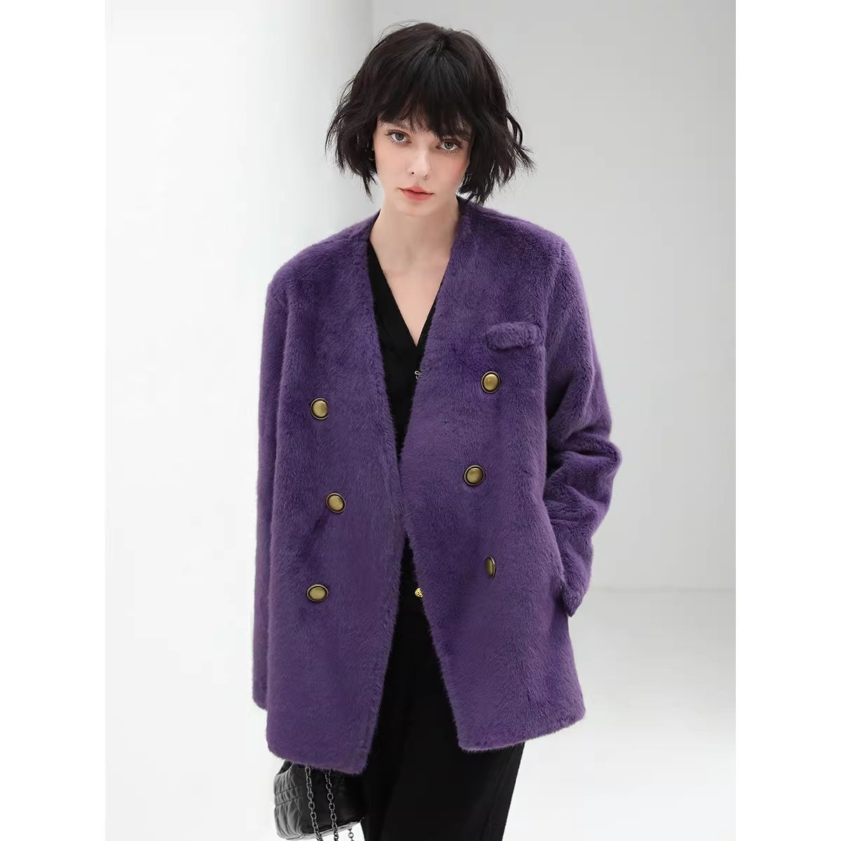 COCOBELLA_Luxurious_Faux_Fur_Double_Breasted_V_Neck_Standard_Fit_Ladies_Commuter_Jackets_MISSTT