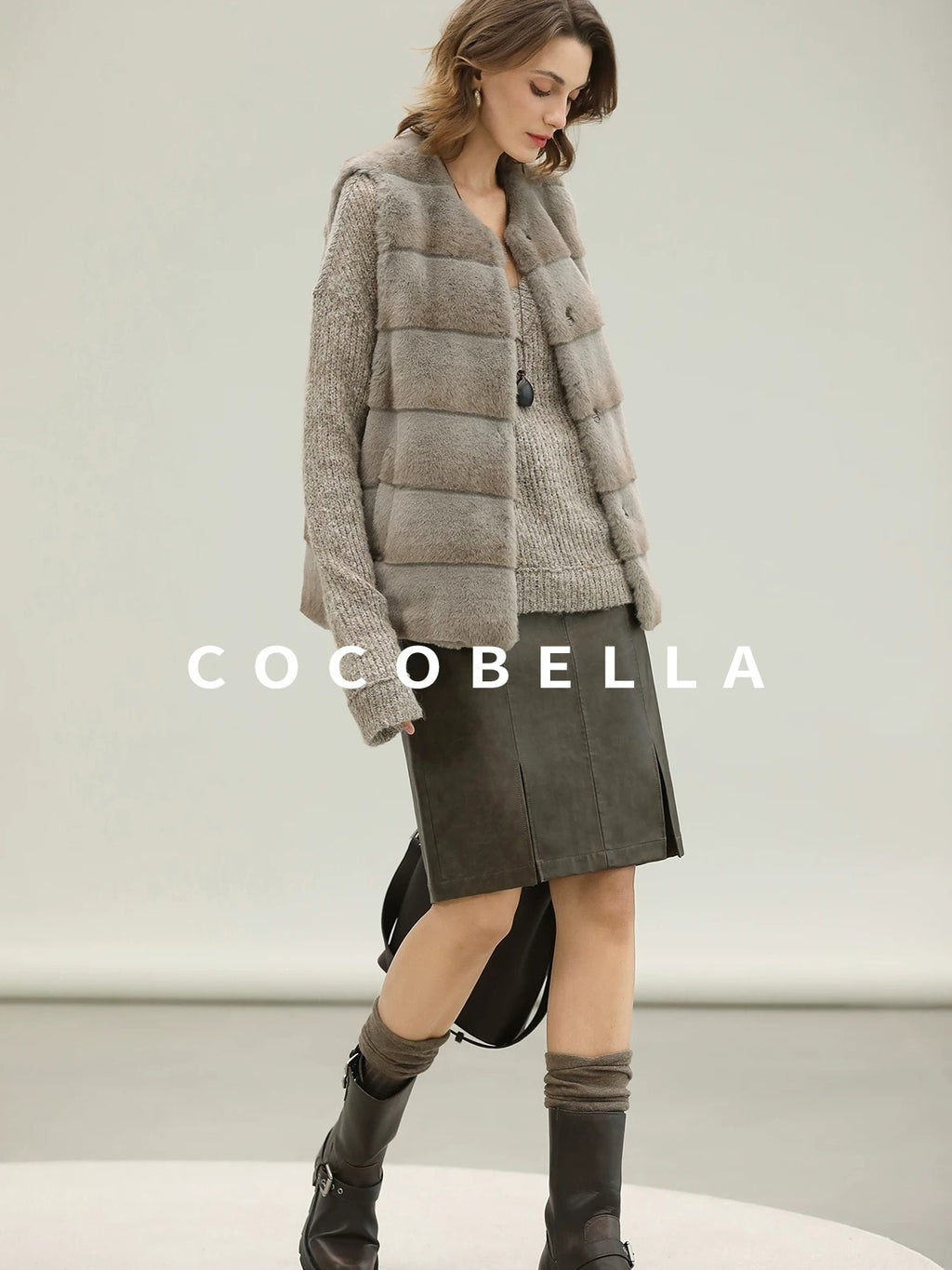 COCOBELLA Plush Faux Fur Luxury Sleeveless Straight Fit Womens Silver Blue Outerwear Vest