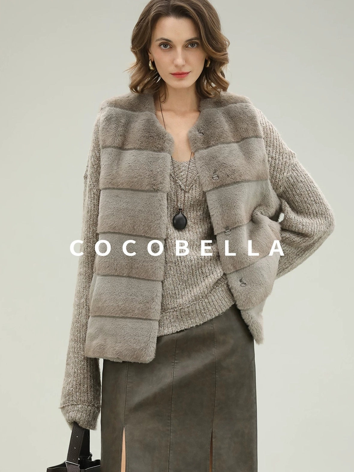 COCOBELLA Plush Faux Fur Luxury Sleeveless Straight Fit Womens Silver Blue Outerwear Vest