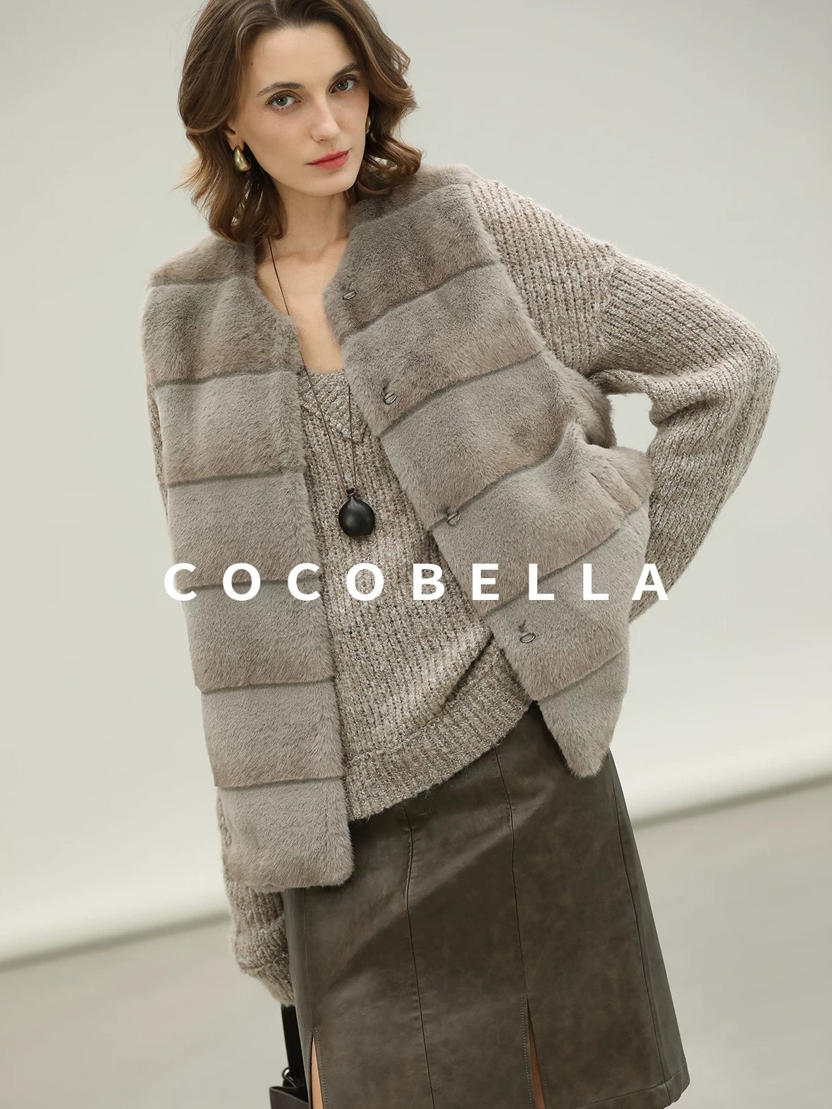 COCOBELLA Plush Faux Fur Luxury Sleeveless Straight Fit Womens Silver Blue Outerwear Vest