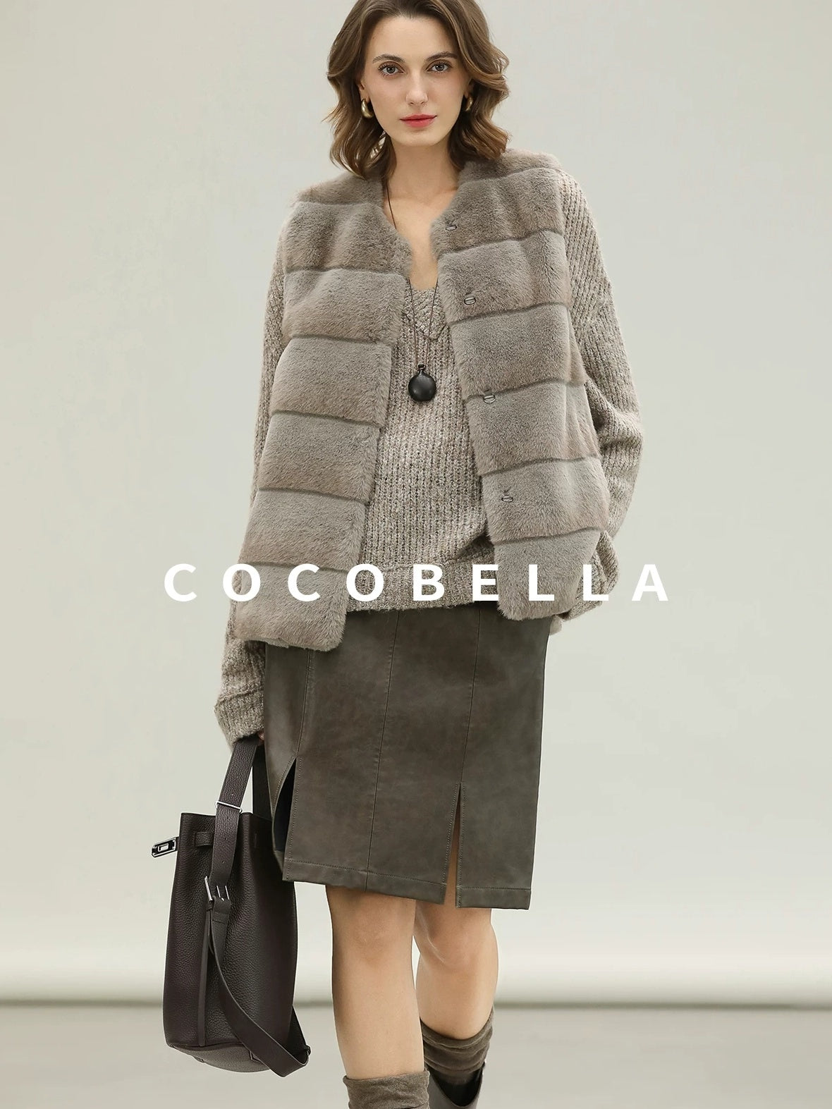 COCOBELLA Plush Faux Fur Luxury Sleeveless Straight Fit Womens Silver Blue Outerwear Vest