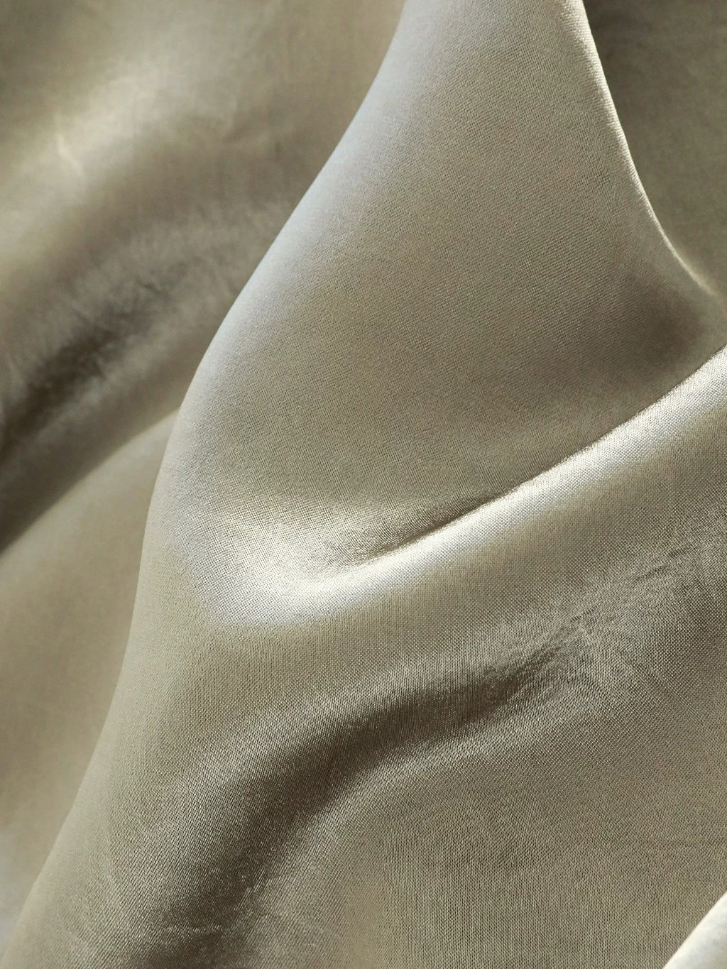 COCOBELLA Plush Faux Fur Luxury Sleeveless Straight Fit Womens Silver Blue Outerwear Vest