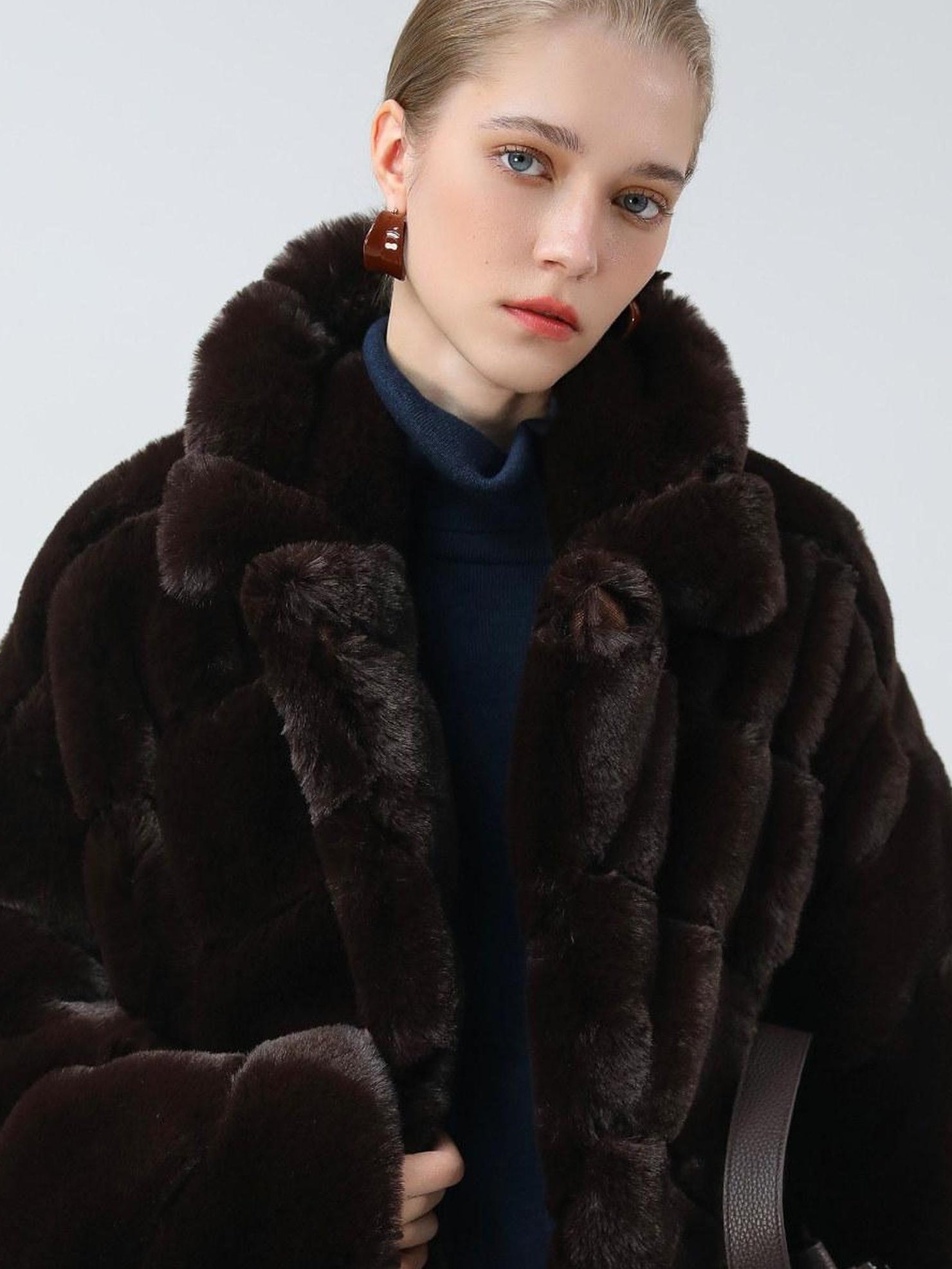 COCOBELLA Plush Faux Fur Oversized Stand Collar Vintage Commuter Coffee Brown Coats