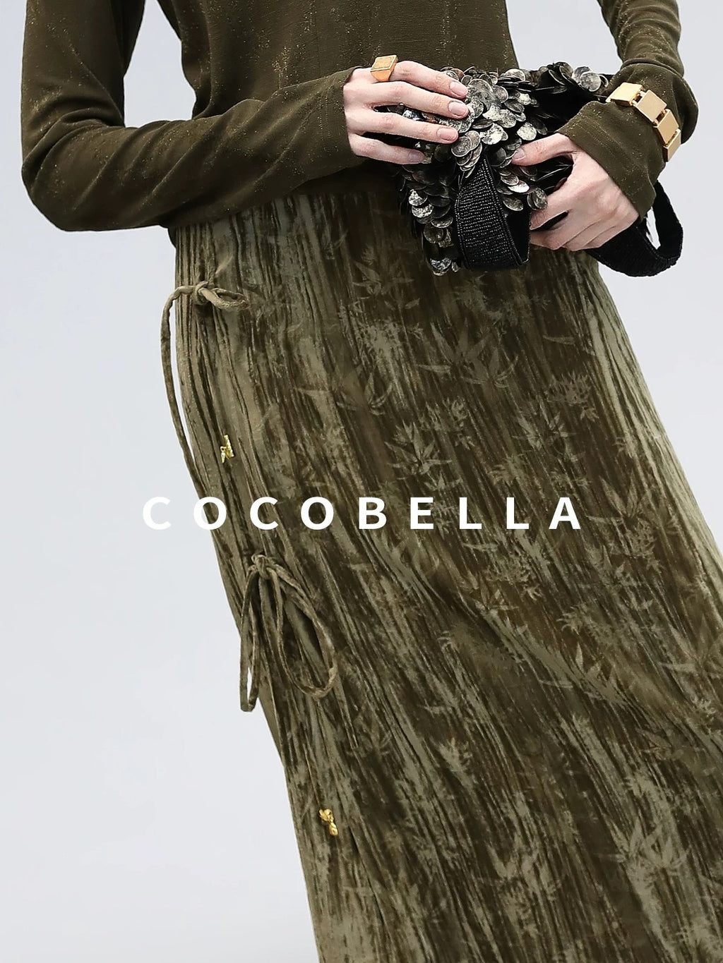 COCOBELLA Retro Green Chinese Tie Detail 3D Embellished Mid Waist Pleated Midi Skirts