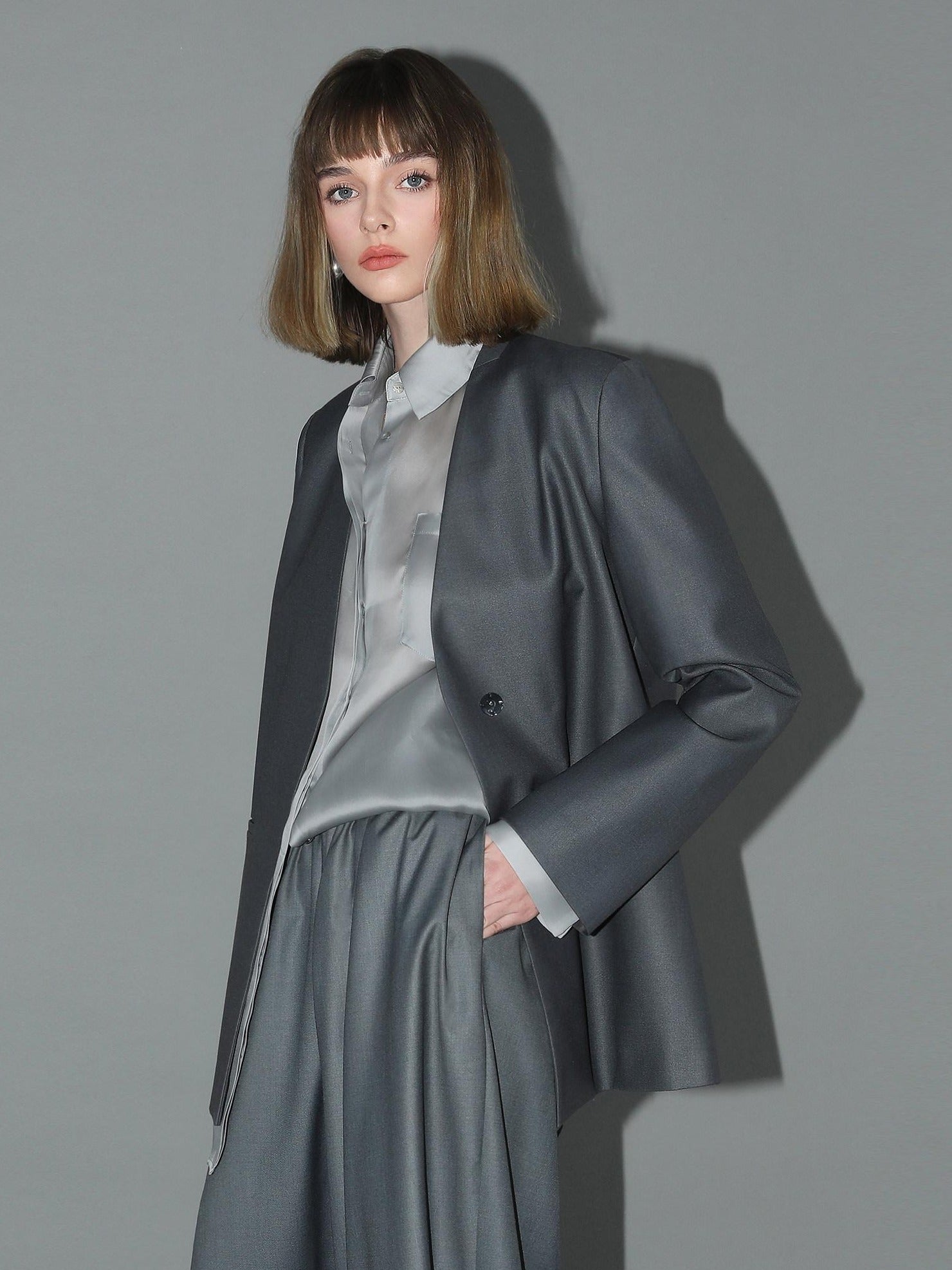 COCOBELLA Sculpted Tailoring Straight Collarless Single Button Pockets Women Office Blazers