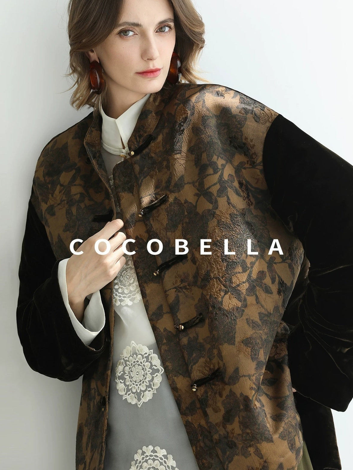 COCOBELLA Shape Retention Modern Chinese Loose Printed 3D Embellished Women Velvet Jackets