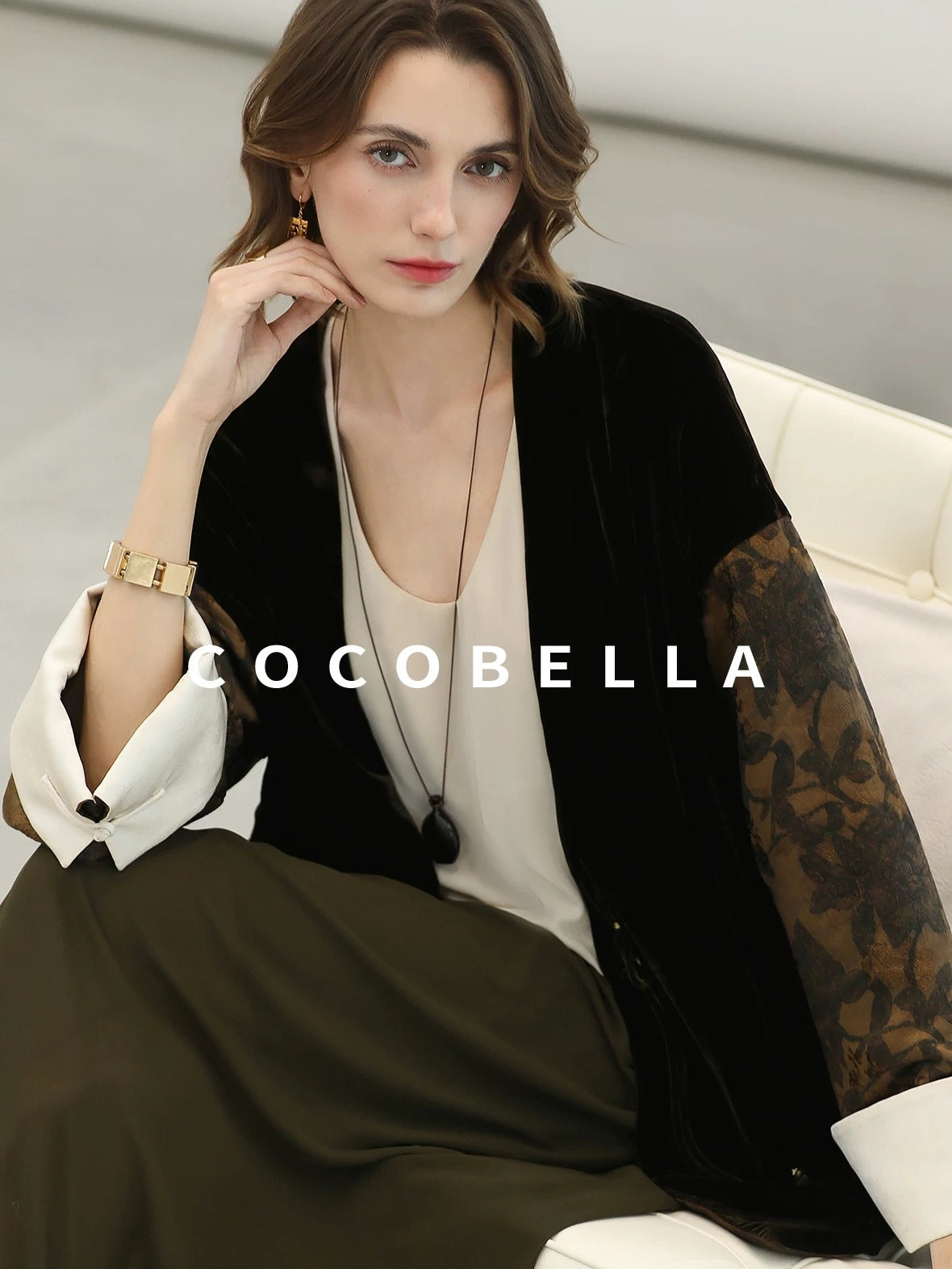 COCOBELLA Shape Retention Modern Chinese Loose Printed 3D Embellished Women Velvet Jackets