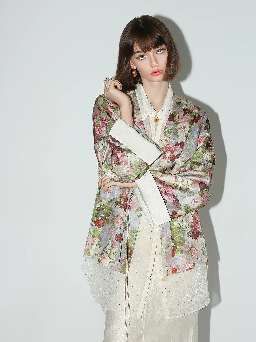 COCOBELLA Shimmer Floral Button Pocket Straight Fit Office V Neck Women Blazers