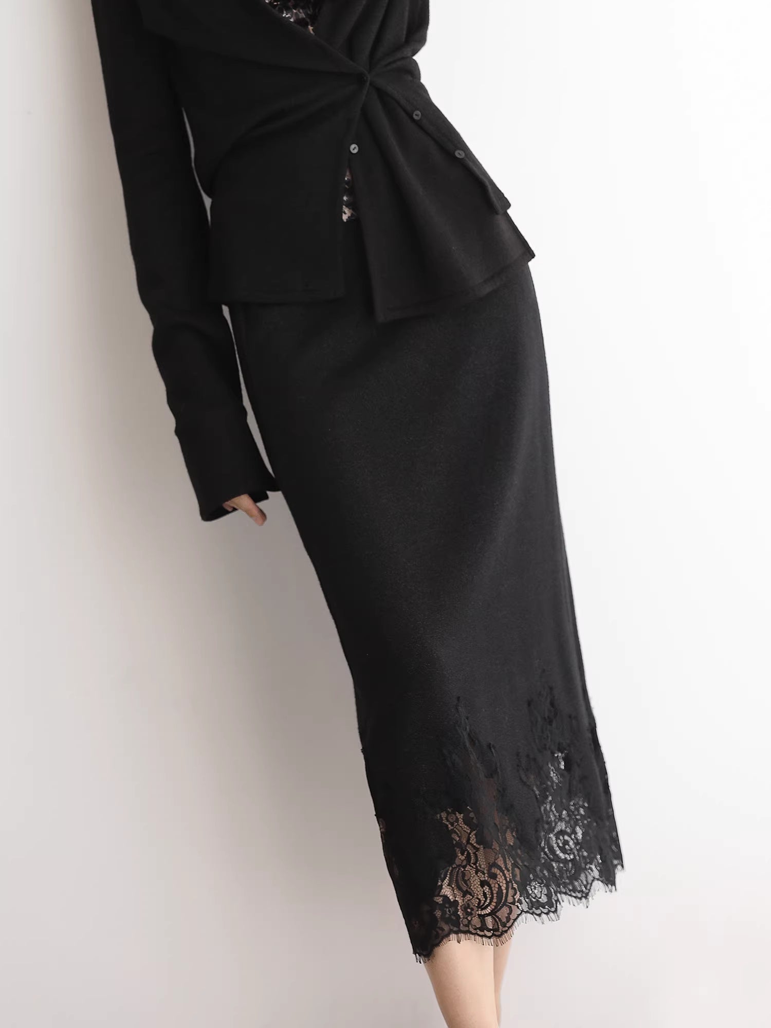 COCOBELLA_Shimmer_Loose_Fit_Boat_Neck_Office_Chic_Women_Classic_Black_Knit_Sweater_MISSTT