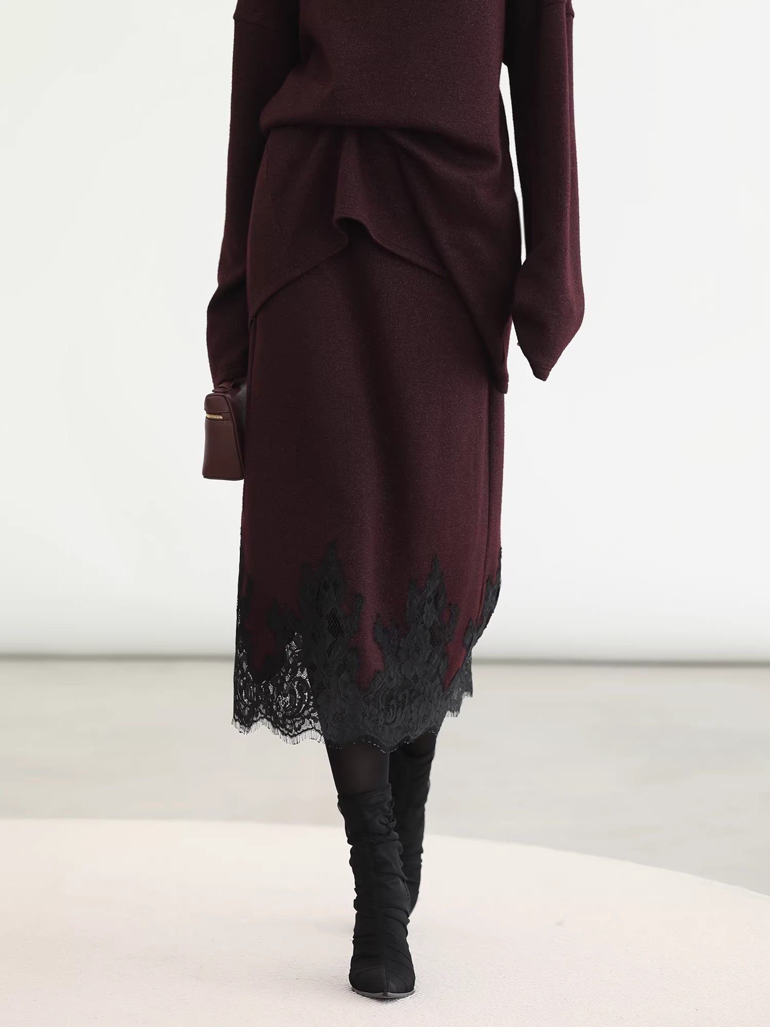 COCOBELLA_Shimmer_Lurex_Loose_Fit_Boat_Neck_Office_Knit_Long_Sleeve_Women_Sweater_MISSTT