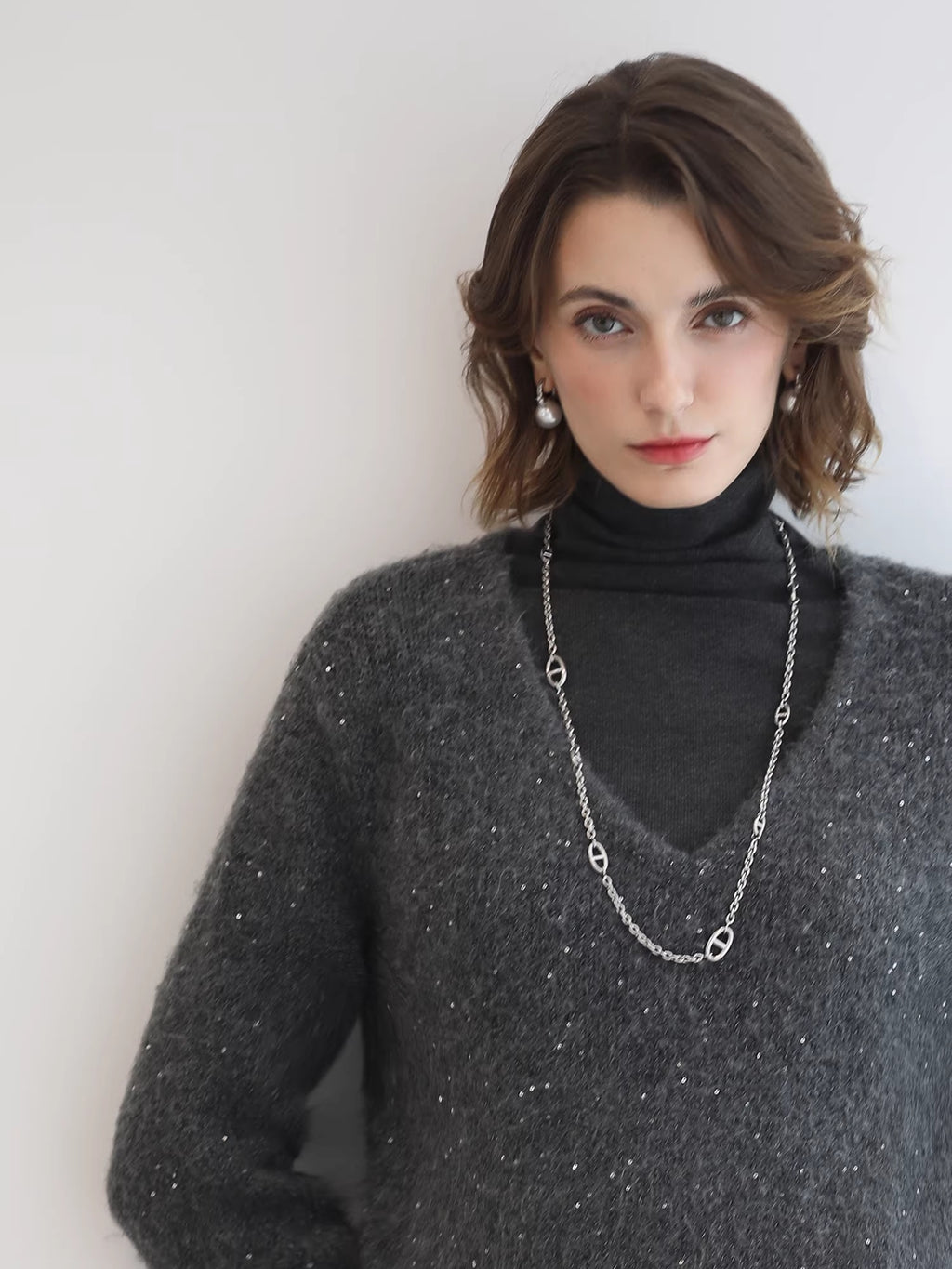 COCOBELLA_Shimmer_Sequin_Straight_Cut_Office_V_Neck_Knit_Classic_Sweater_MISSTT