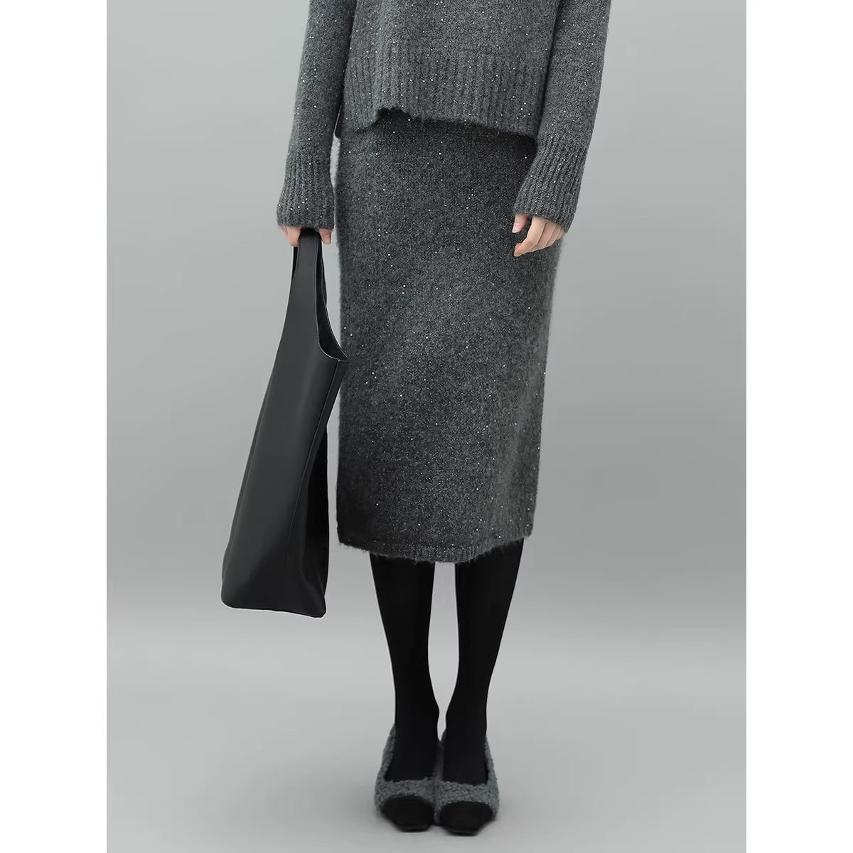 COCOBELLA_Shimmer_Sequin_Straight_Cut_Office_V_Neck_Knit_Classic_Sweater_MISSTT