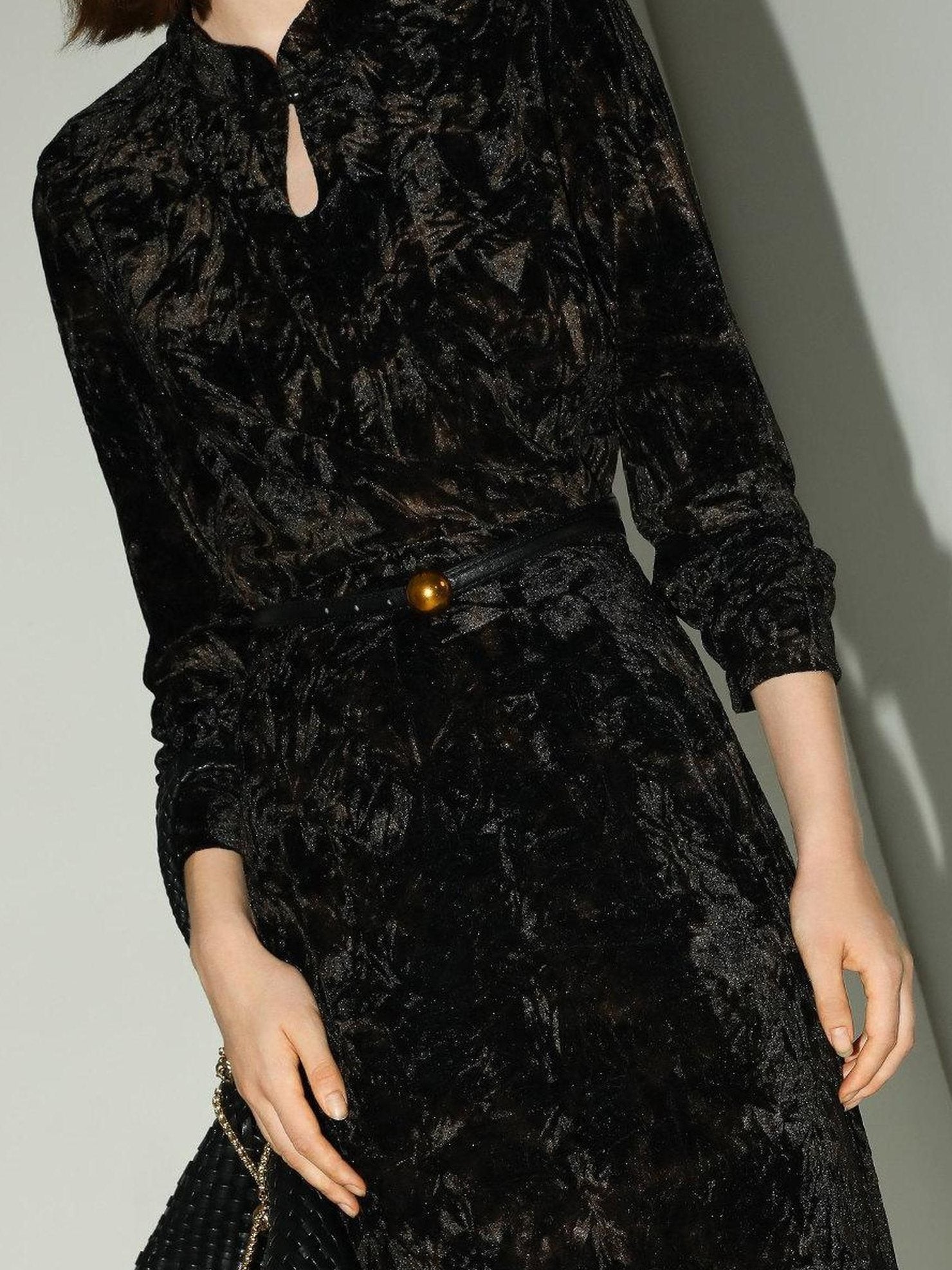 COCOBELLA Slim Stretch Commuter Stand Collar Buttons Women Long Sleeve Black Gold Shirts