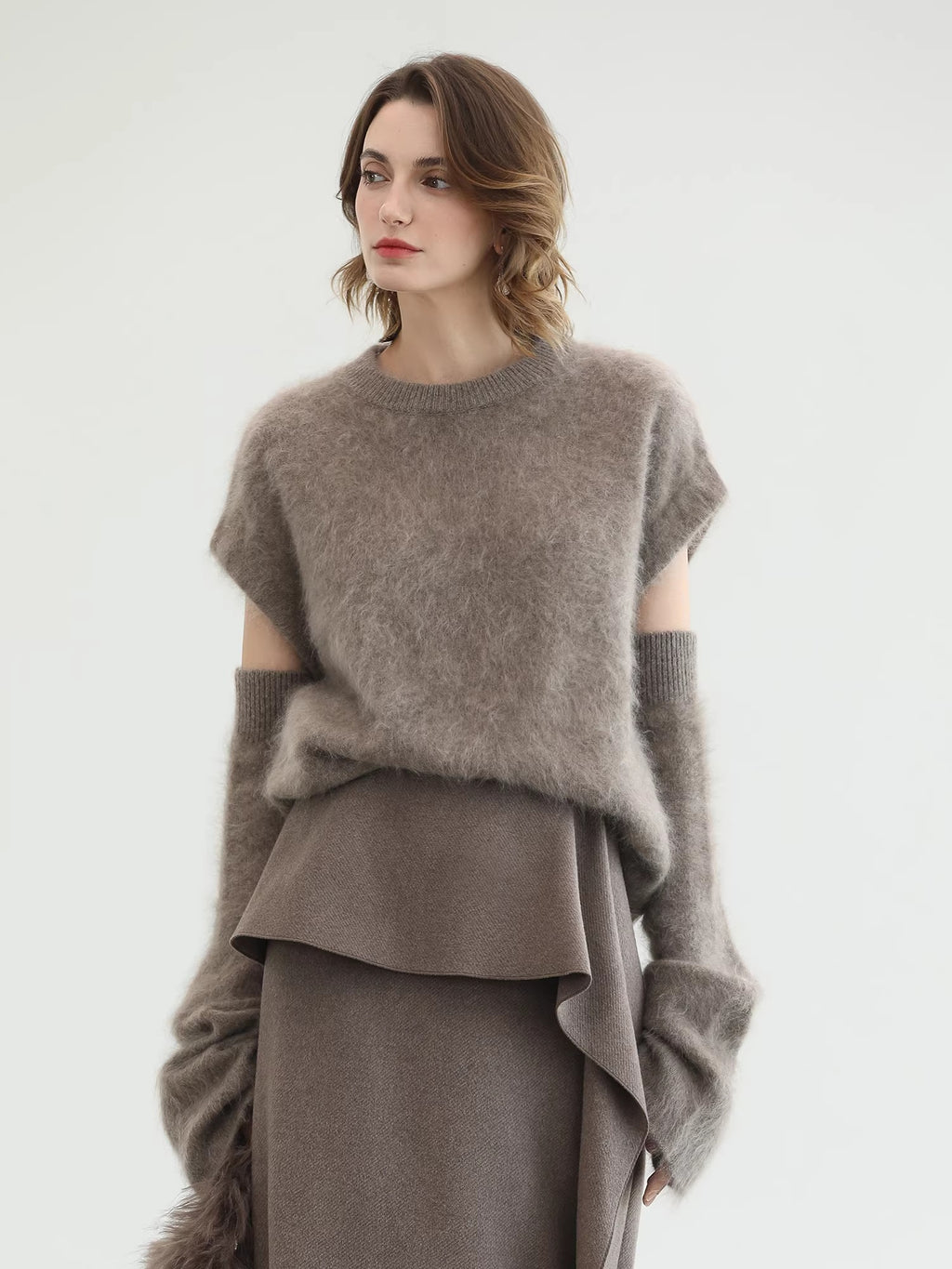 COCOBELLA_Soft_100_Percent_Wool_Commuter_Straight_Fit_Short_Sleeve_Crew_Neck_Mink_Sweater_MISSTT