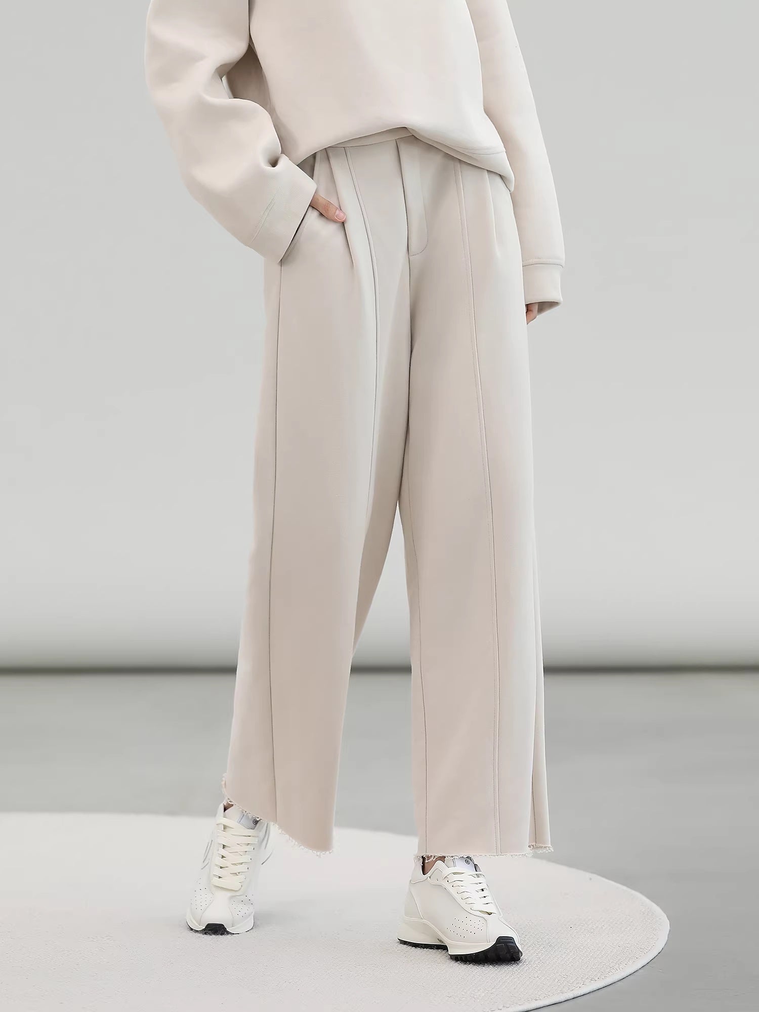 COCOBELLA_Soft_Cotton_Rich_Straight_Fit_Mock_Neck_Long_Sleeve_Workwear_Knit_Sweatshirts_MISSTT