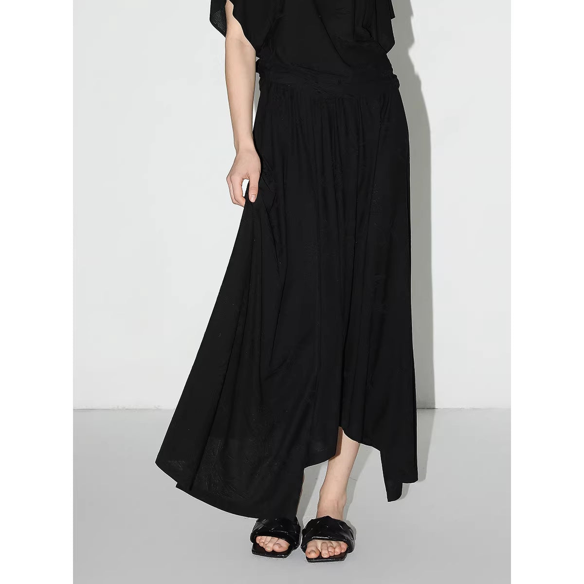 COCOBELLA_Soft_Jacquard_Patchwork_Batwing_Short_Sleeve_Loose_V_Neck_Ladies_Commuter_Shirts_MISSTT