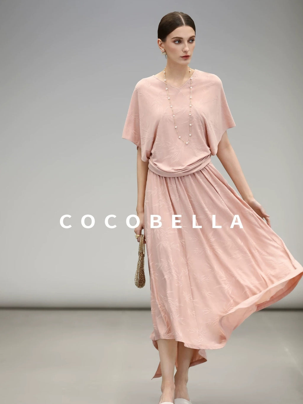 COCOBELLA Soft Jacquard Patchwork Batwing Short Sleeve Loose V Neck Ladies Commuter Shirts