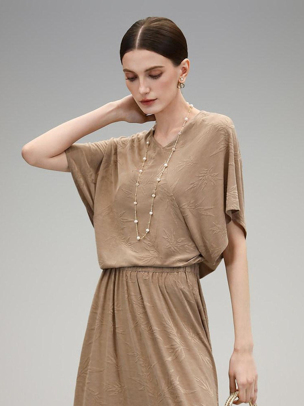 COCOBELLA Soft Jacquard Patchwork Batwing Short Sleeve Loose V Neck Ladies Commuter Shirts