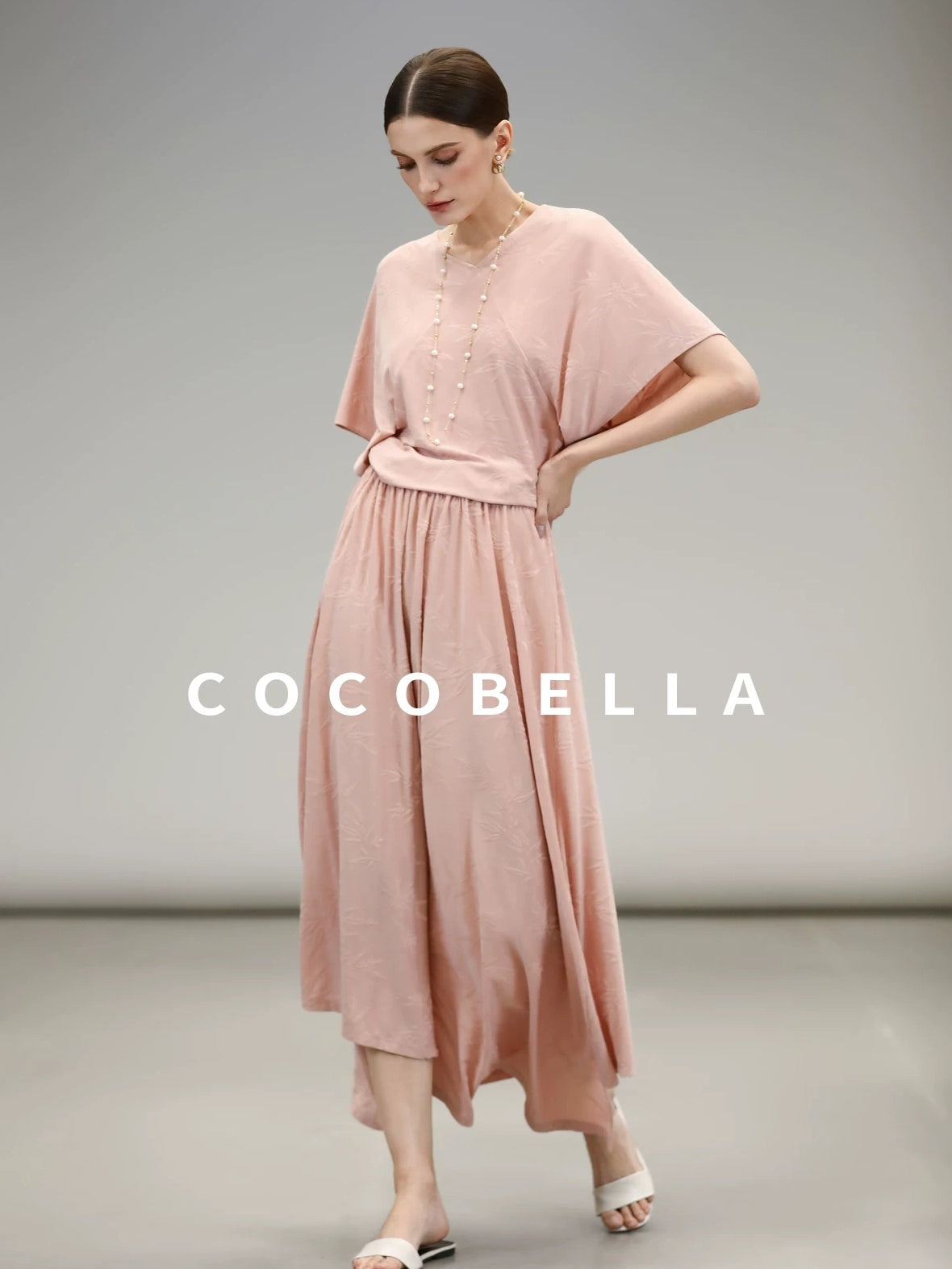 COCOBELLA Soft Jacquard Patchwork Batwing Short Sleeve Loose V Neck Ladies Commuter Shirts